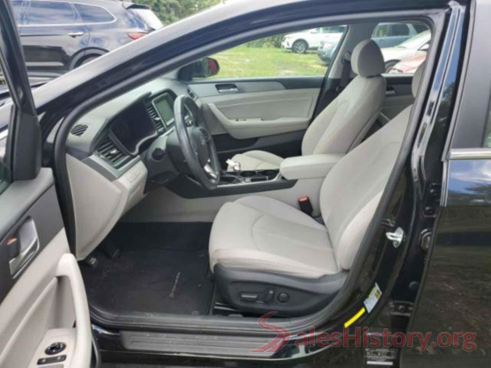 5NPE34AF1JH608654 2018 HYUNDAI SONATA