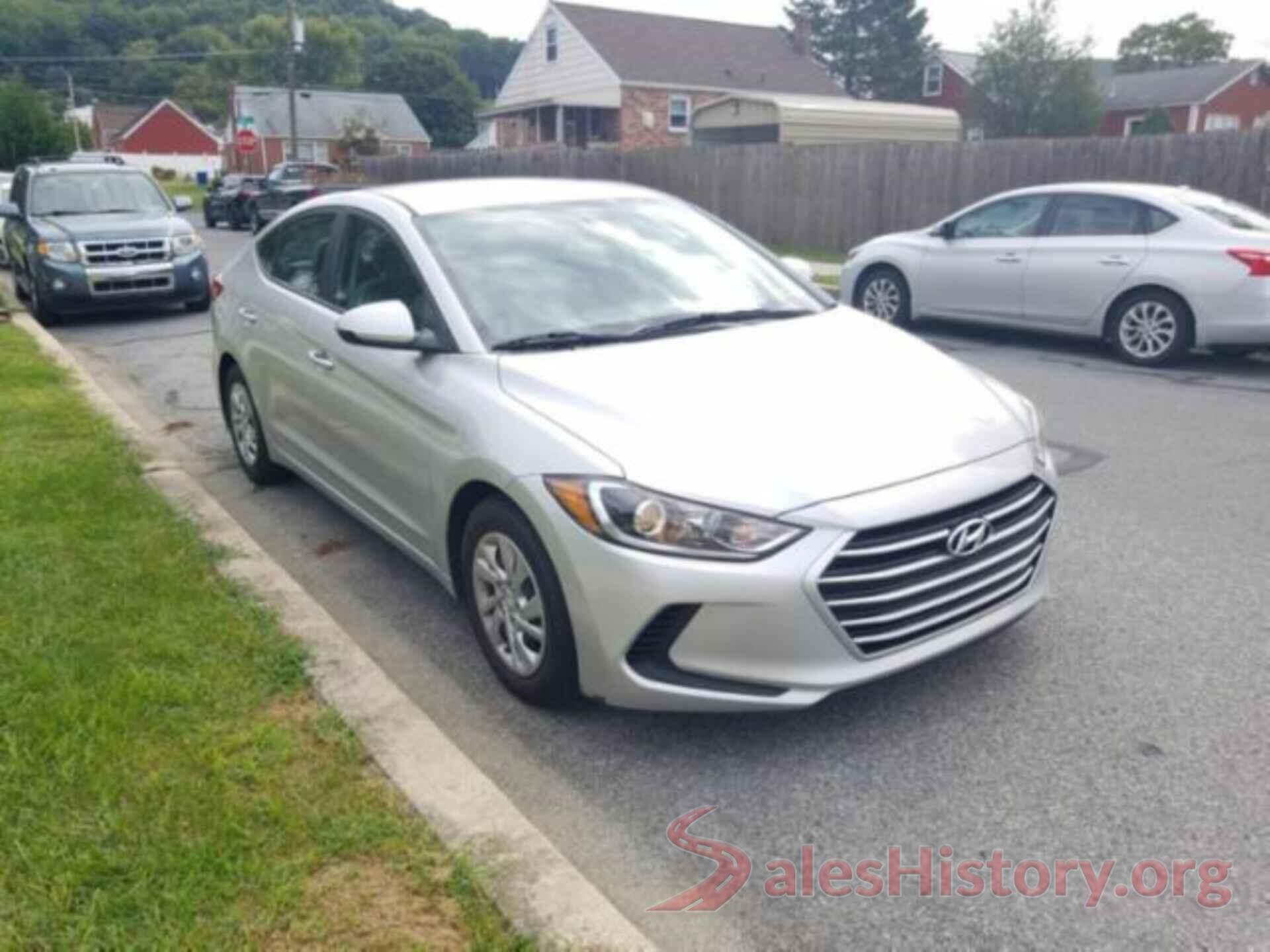 5NPD74LF1JH260092 2018 HYUNDAI ELANTRA