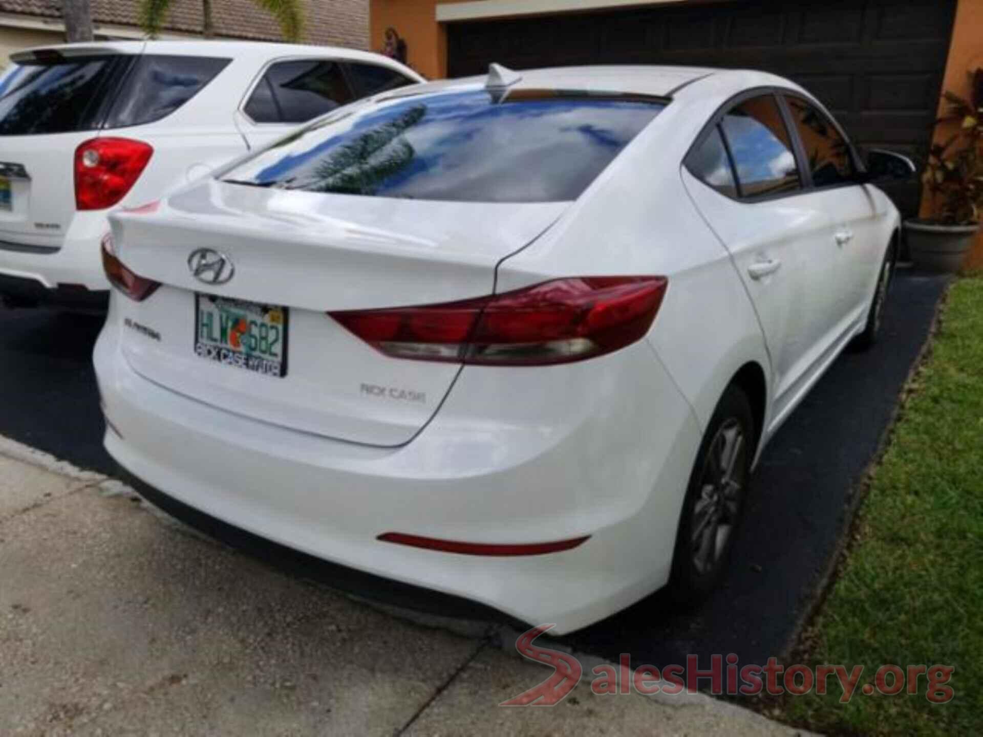 5NPD84LF5JH295733 2018 HYUNDAI ELANTRA