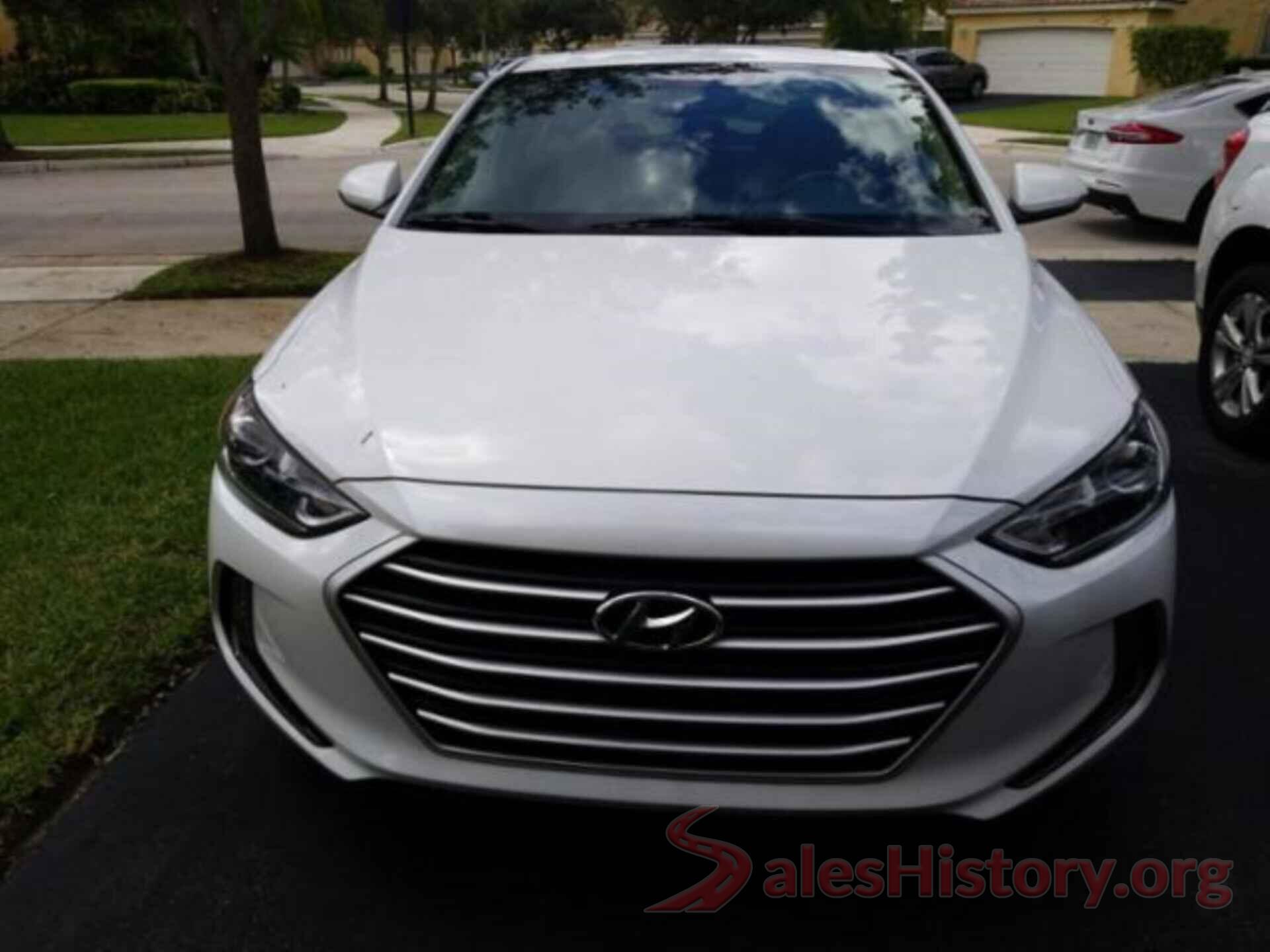 5NPD84LF5JH295733 2018 HYUNDAI ELANTRA