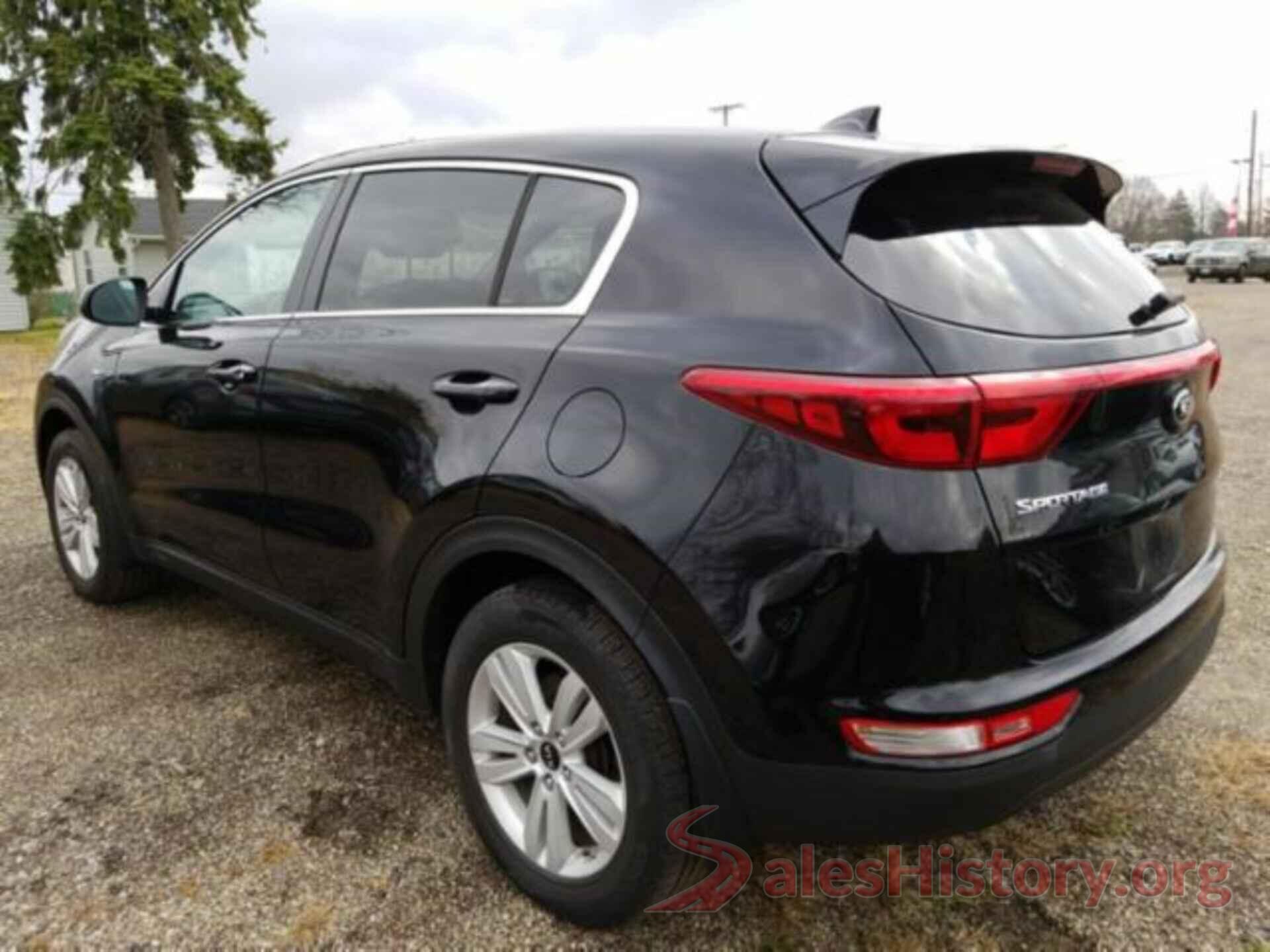 KNDPMCAC8J7343760 2018 KIA SPORTAGE