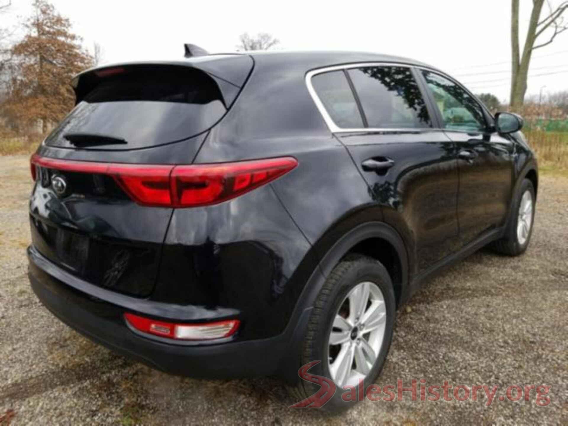 KNDPMCAC8J7343760 2018 KIA SPORTAGE