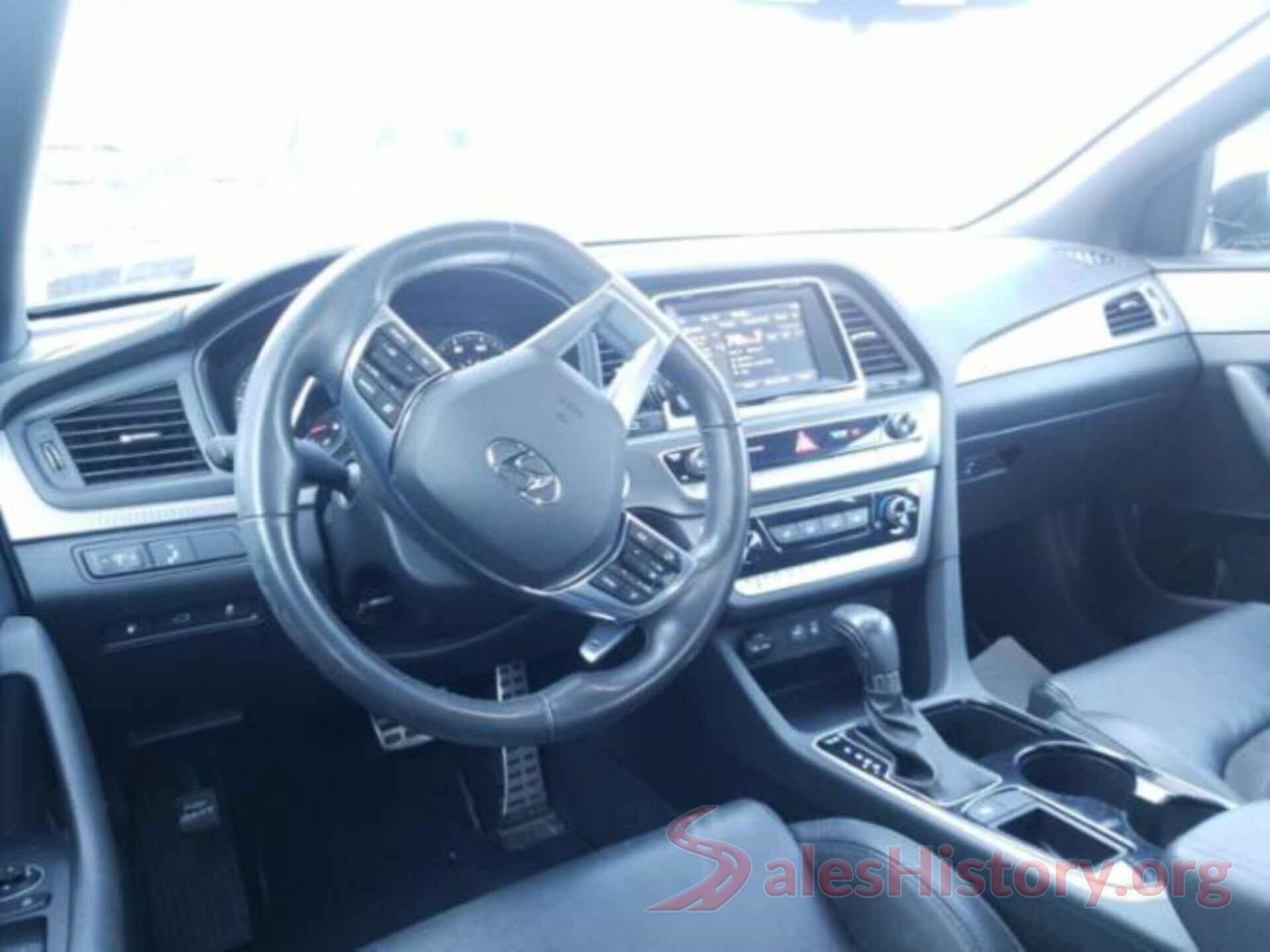 5NPE34AF0JH633058 2018 HYUNDAI SONATA