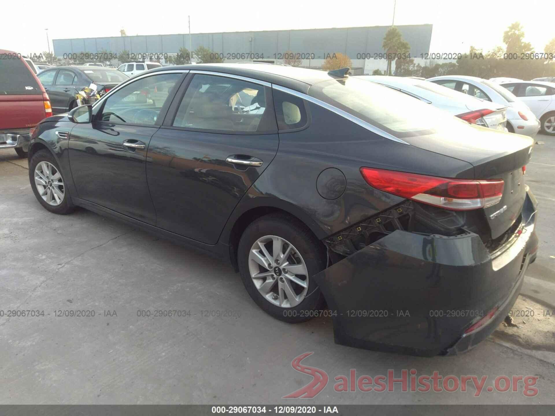 KNAGT4L33G5074137 2016 KIA OPTIMA