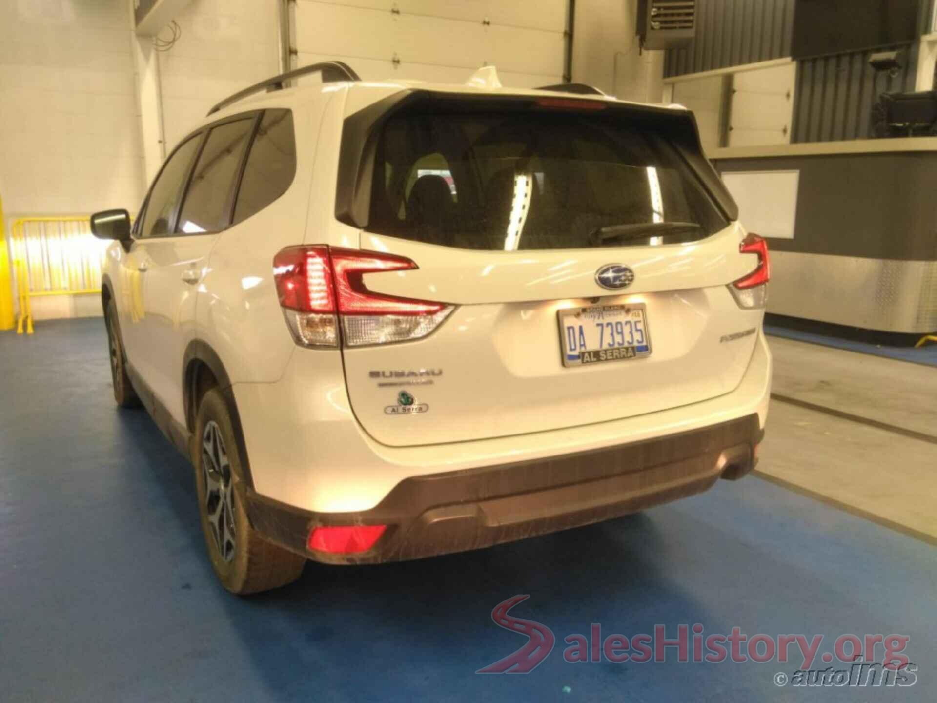 JF2SKAGCXKH554368 2019 SUBARU FORESTER