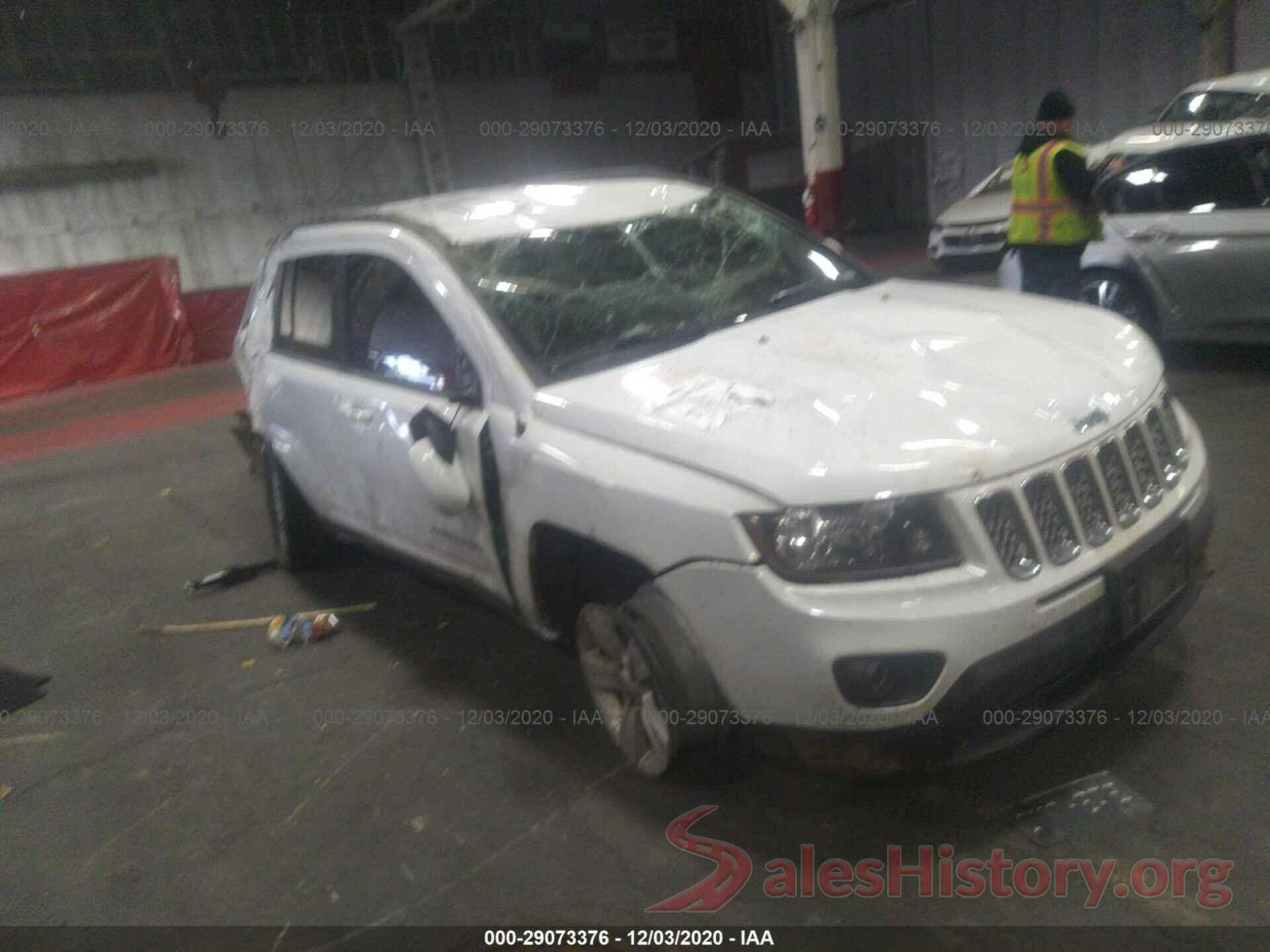 1C4NJDEB7GD757677 2016 JEEP COMPASS