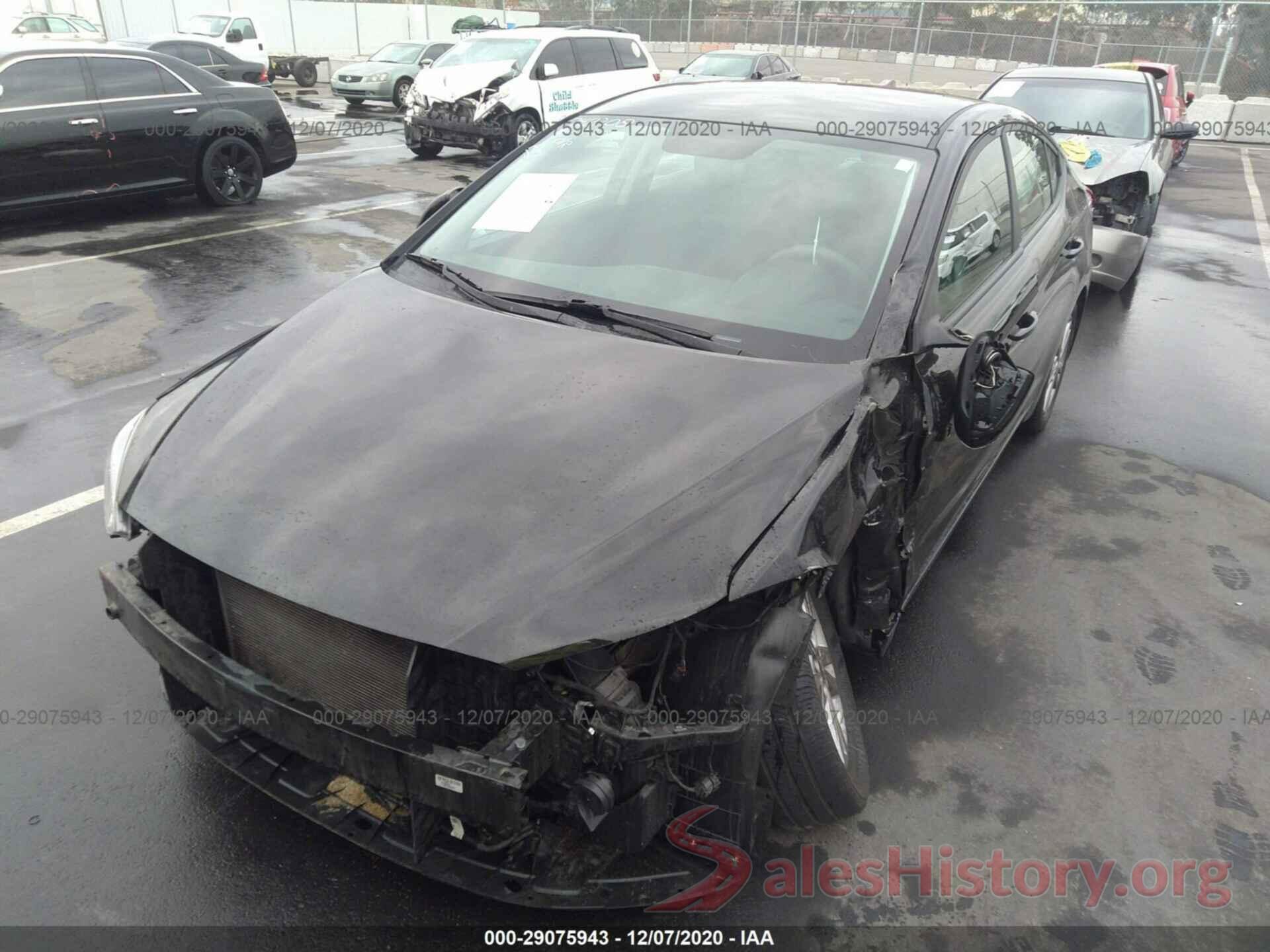 KMHD84LF4JU504249 2018 HYUNDAI ELANTRA