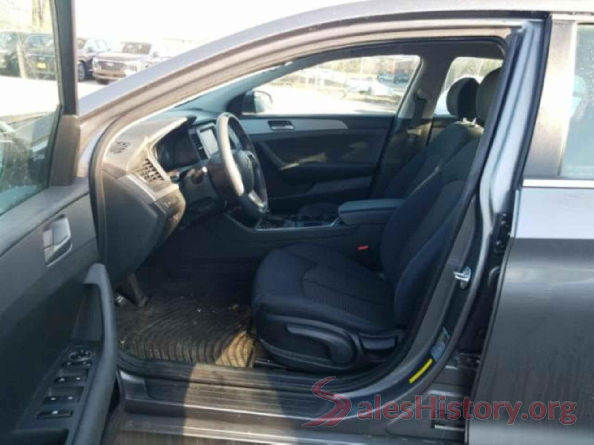 5NPE24AF4JH686025 2018 HYUNDAI SONATA