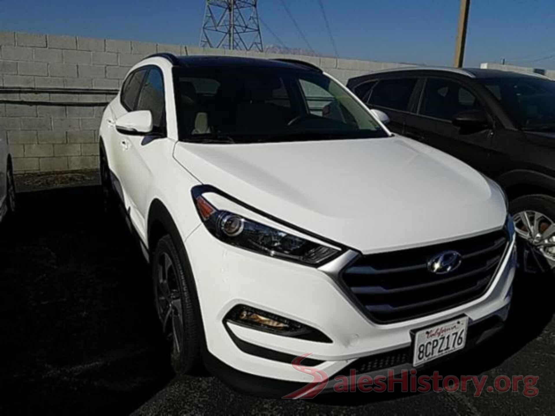 KM8J33A29HU567501 2017 HYUNDAI TUCSON