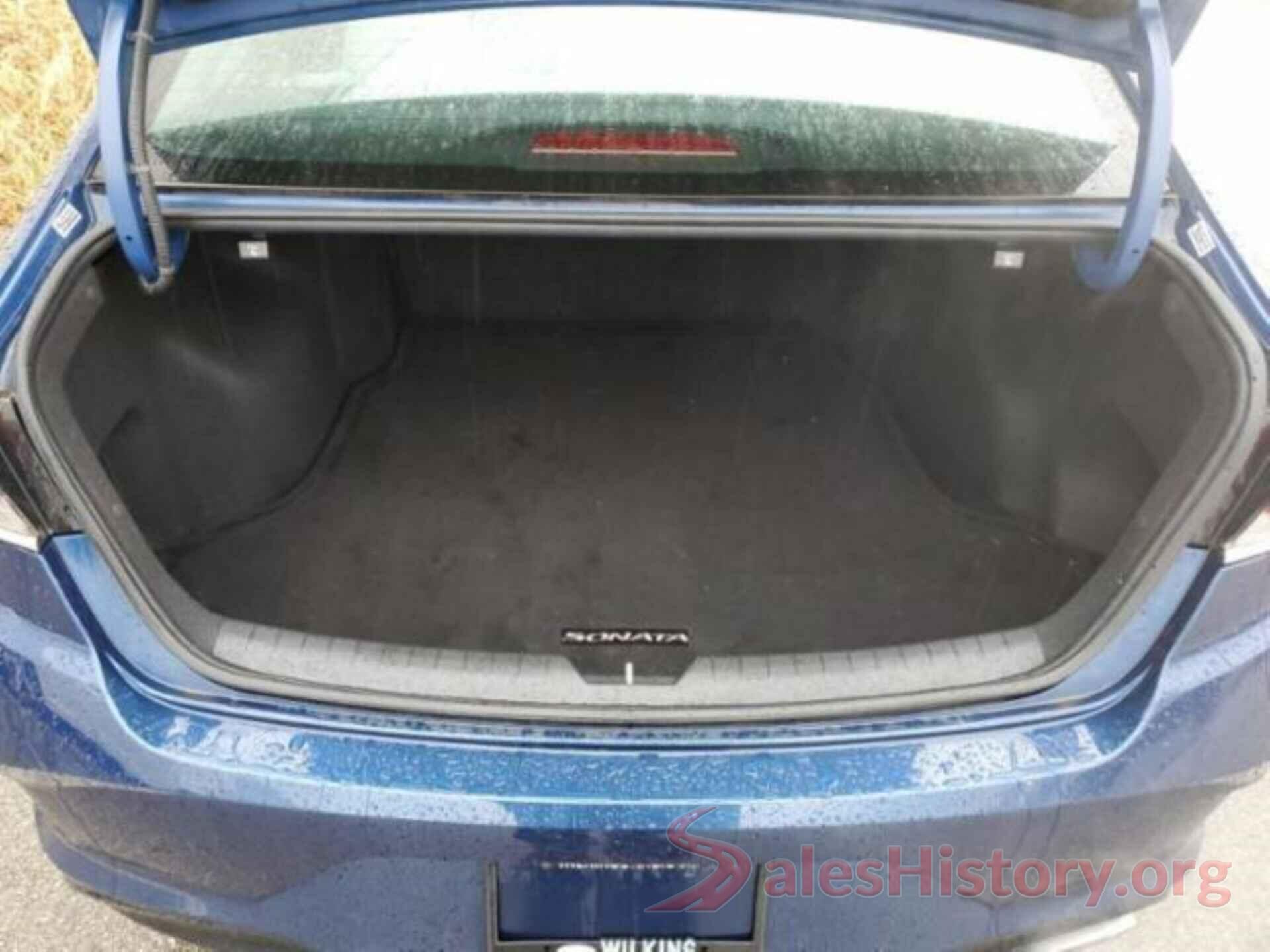 5NPE34AF4JH637162 2018 HYUNDAI SONATA