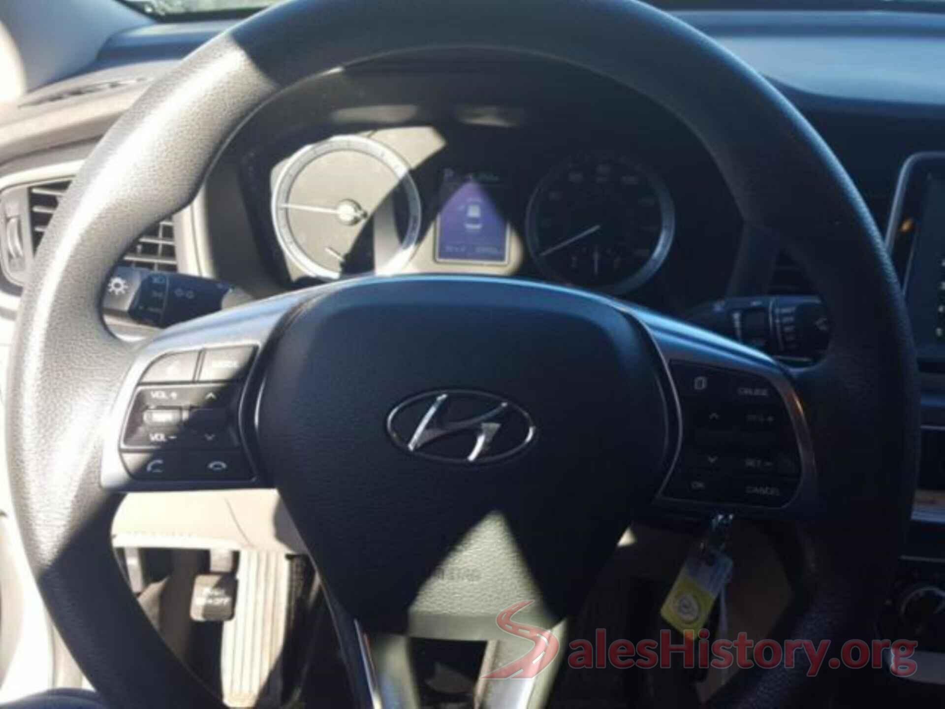 5NPE24AF5JH648075 2018 HYUNDAI SONATA