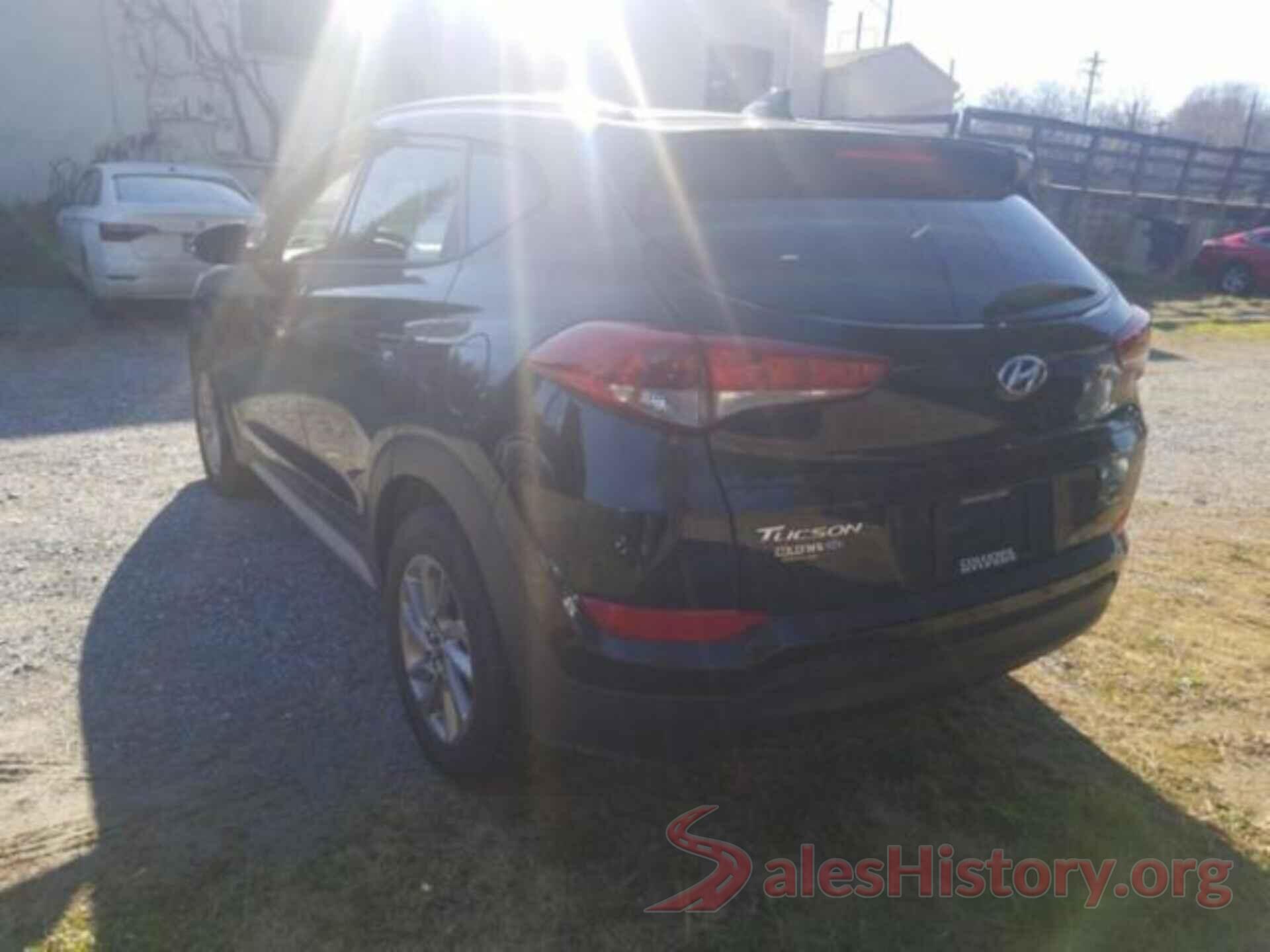 KM8J33A48HU413749 2017 HYUNDAI TUCSON