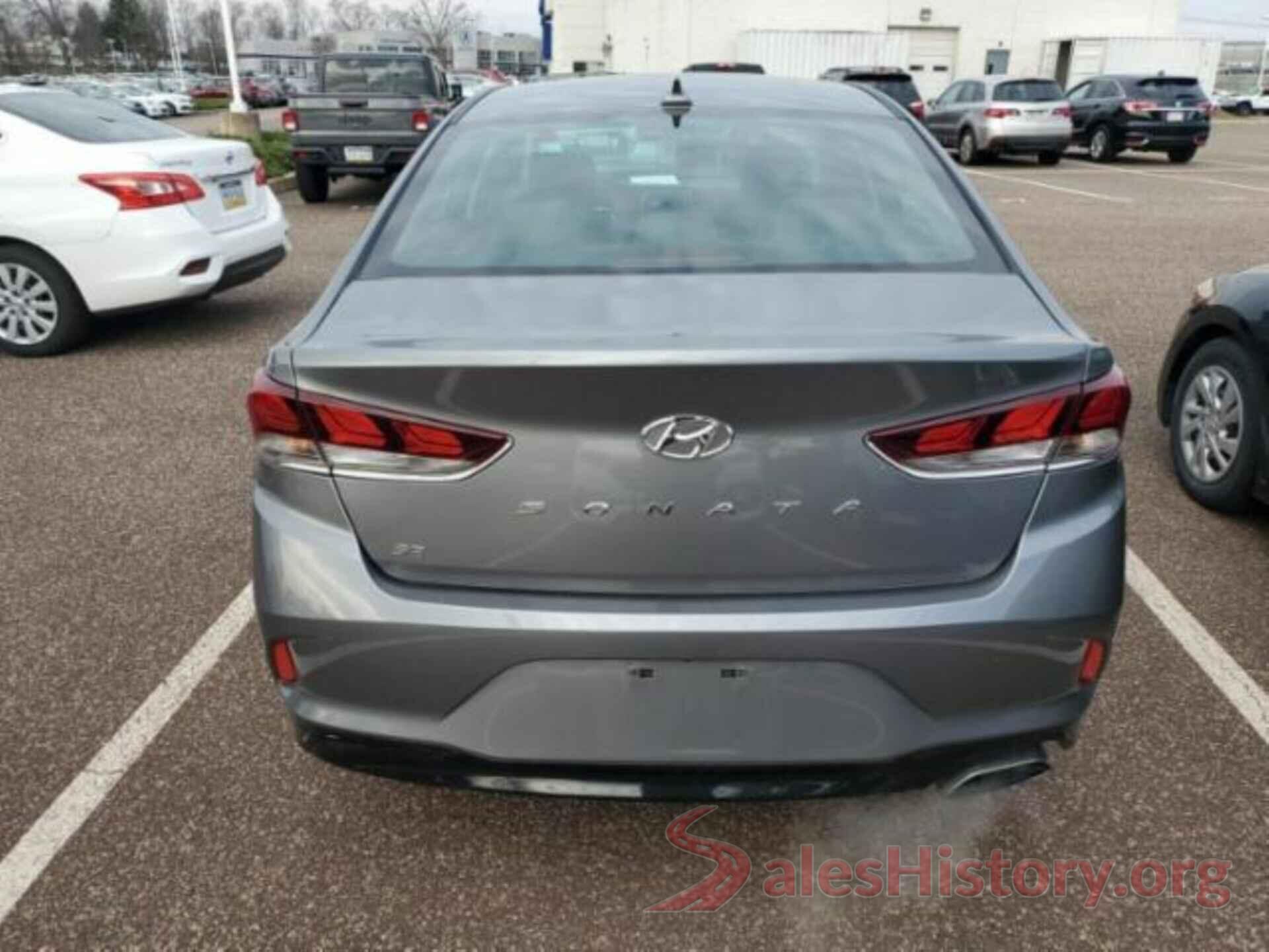 5NPE24AF2JH635591 2018 HYUNDAI SONATA