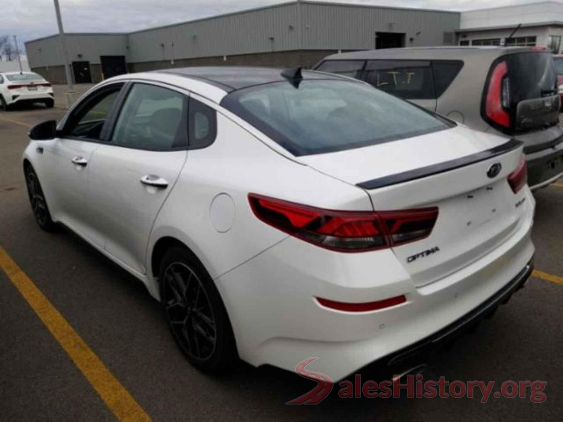 5XXGW4L22LG410528 2020 KIA OPTIMA