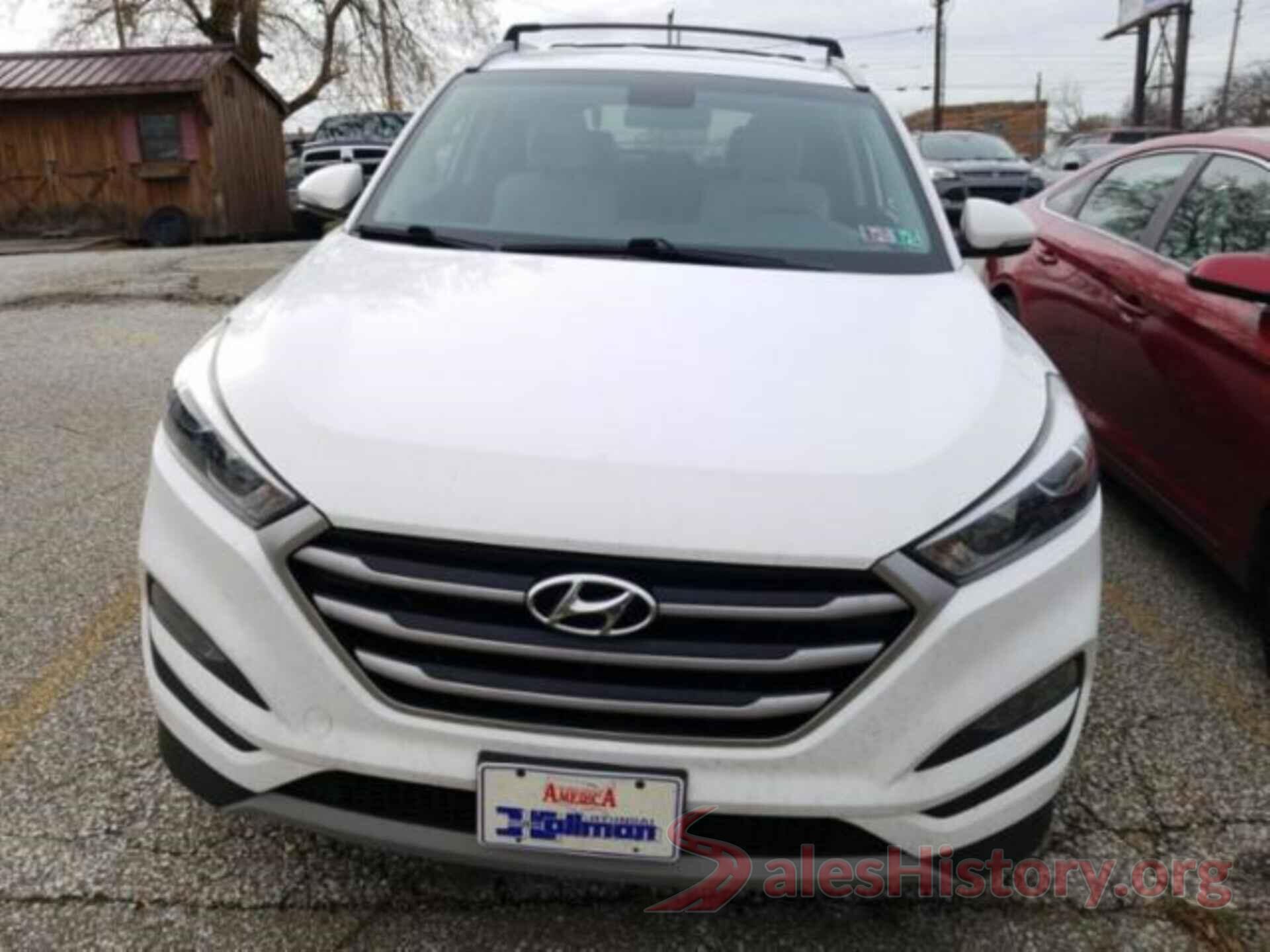 KM8J3CA24HU348025 2017 HYUNDAI TUCSON