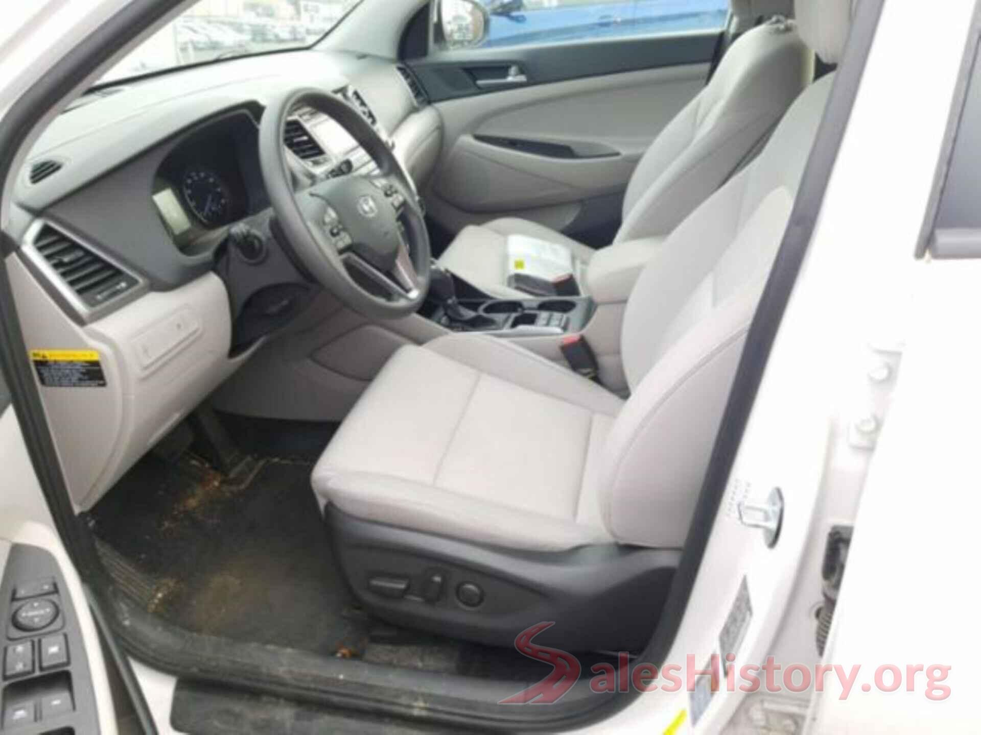 KM8J3CA24HU348025 2017 HYUNDAI TUCSON