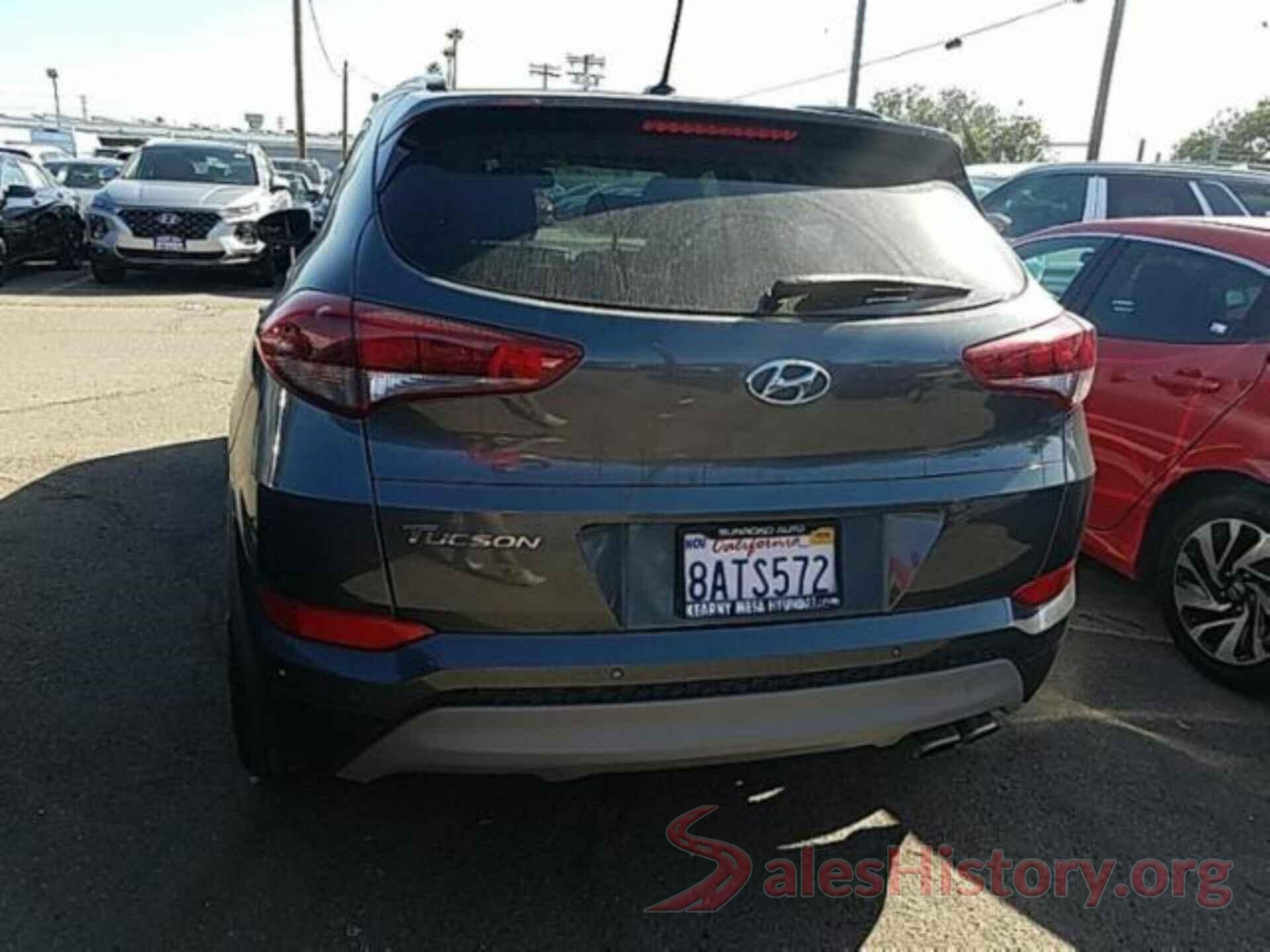 KM8J33A2XHU561335 2017 HYUNDAI TUCSON