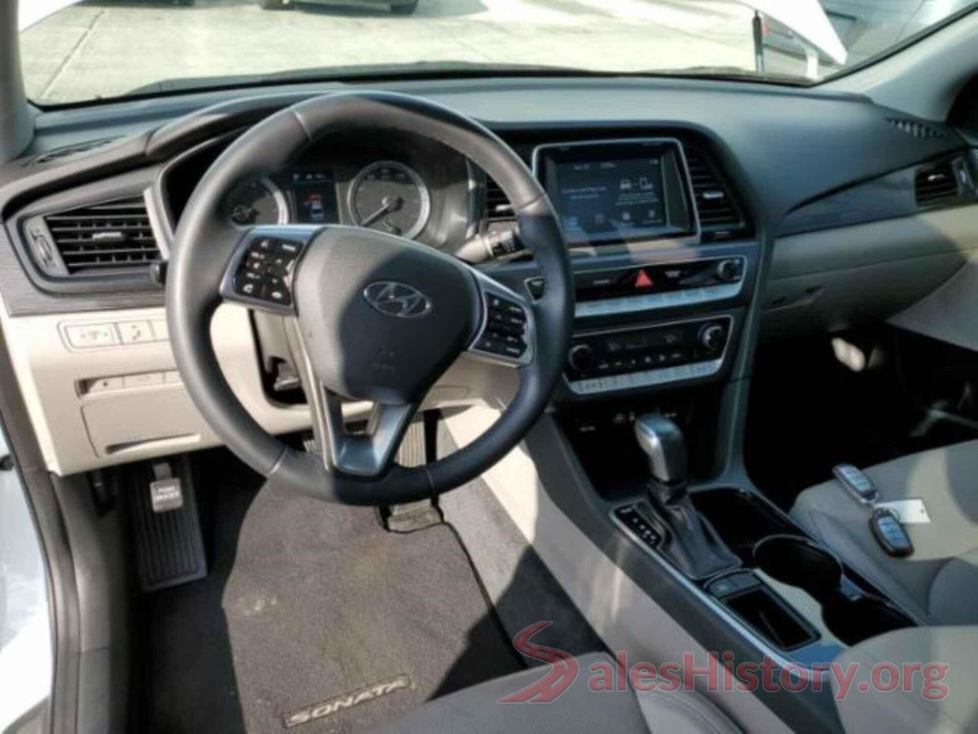 5NPE34AF0JH627891 2018 HYUNDAI SONATA