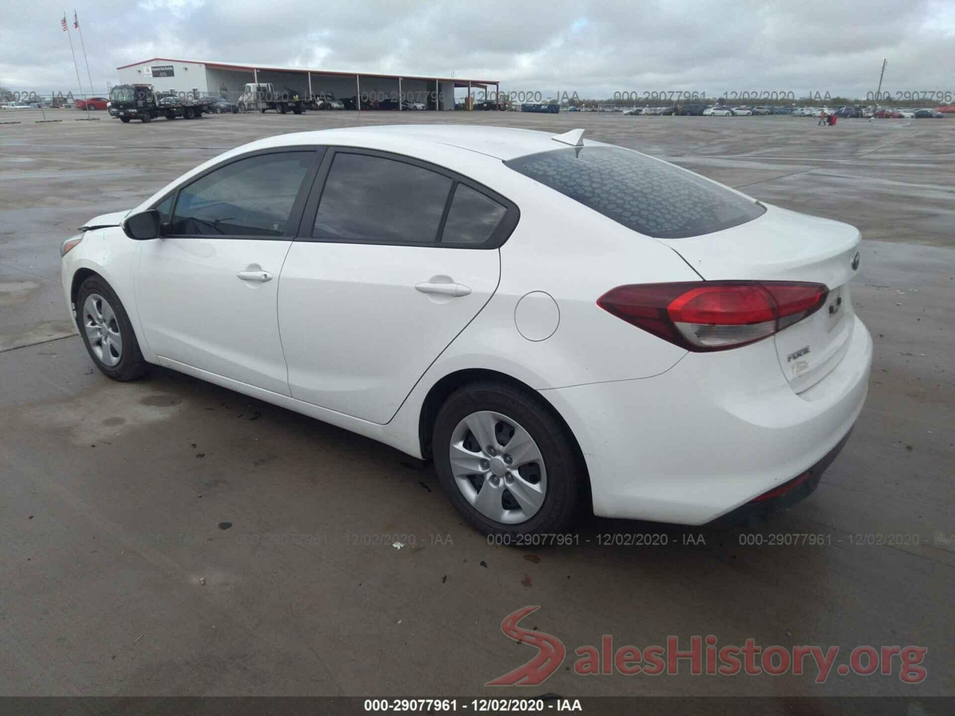 3KPFK4A73JE229367 2018 KIA FORTE