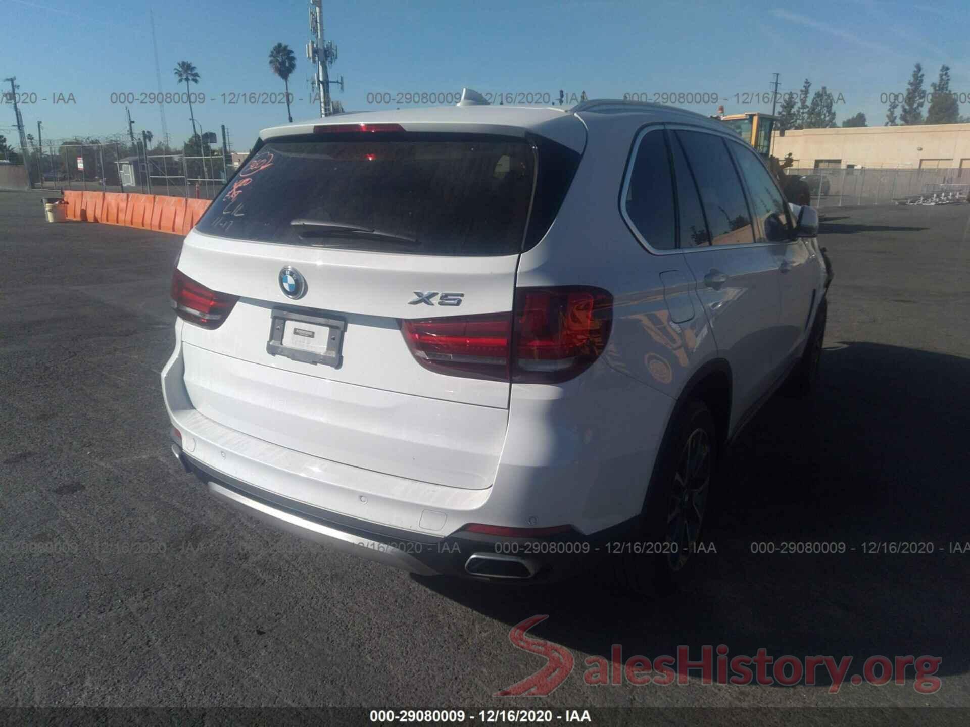 5UXKR2C58J0Z22307 2018 BMW X5