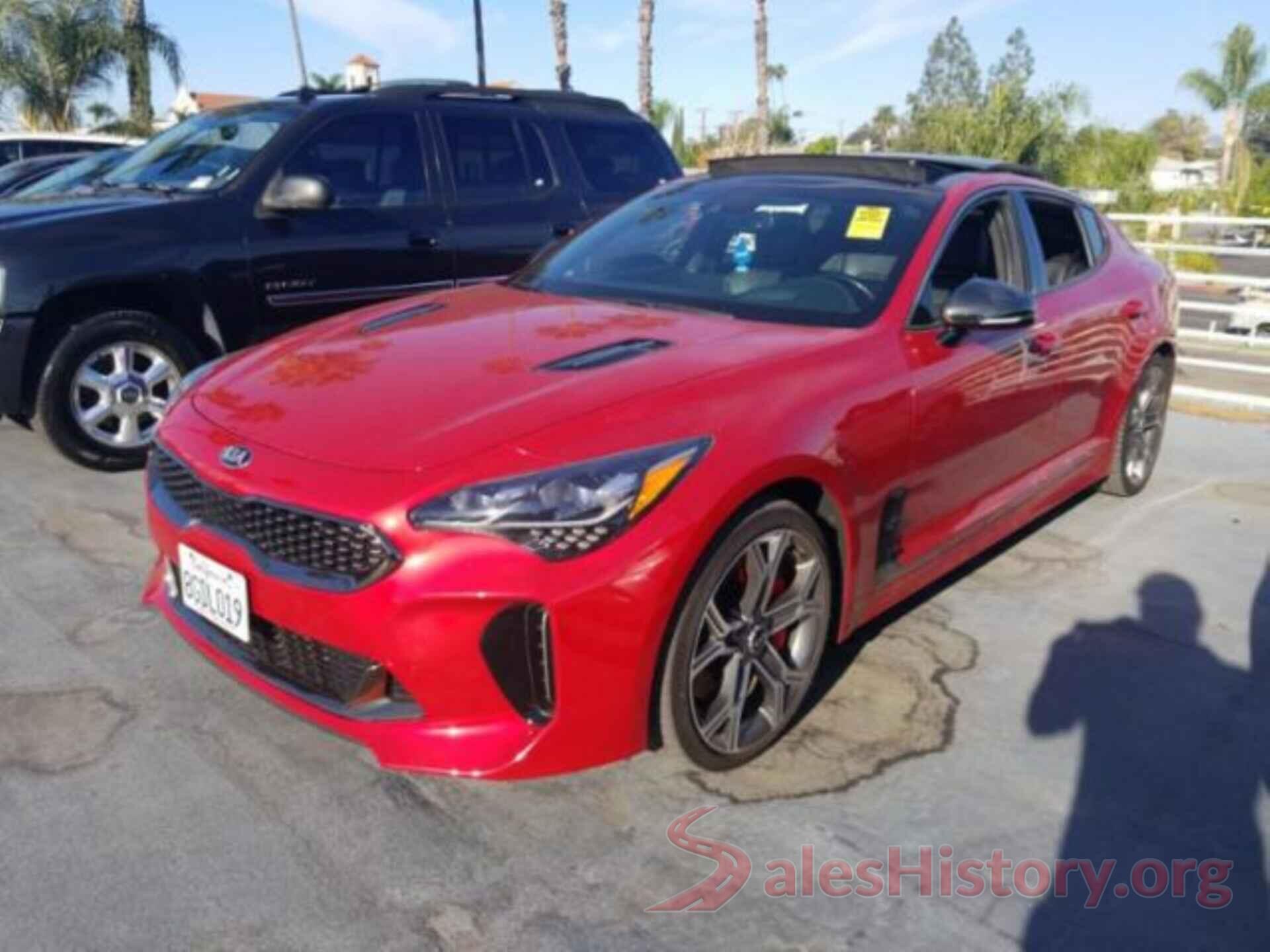 KNAE55LC2J6019963 2018 KIA STINGER