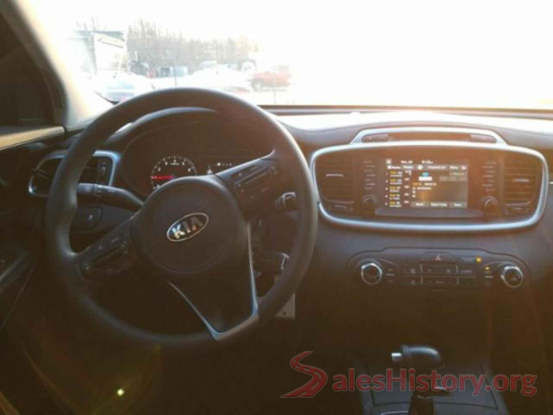 5XYPG4A3XJG380048 2018 KIA SORENTO