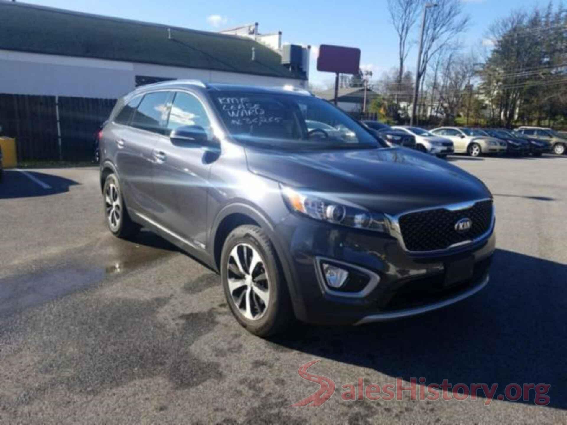 5XYPHDA53JG404320 2018 KIA SORENTO