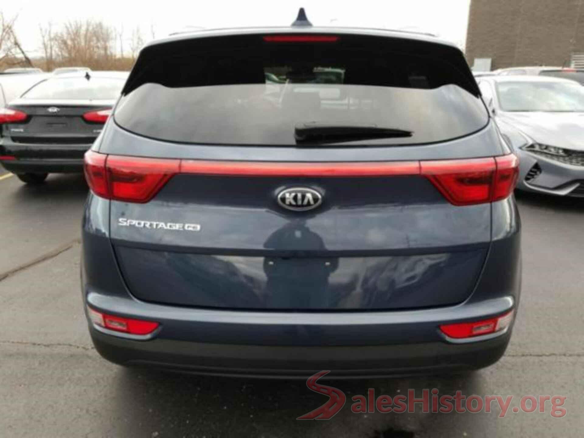 KNDPM3AC2J7408621 2018 KIA SPORTAGE