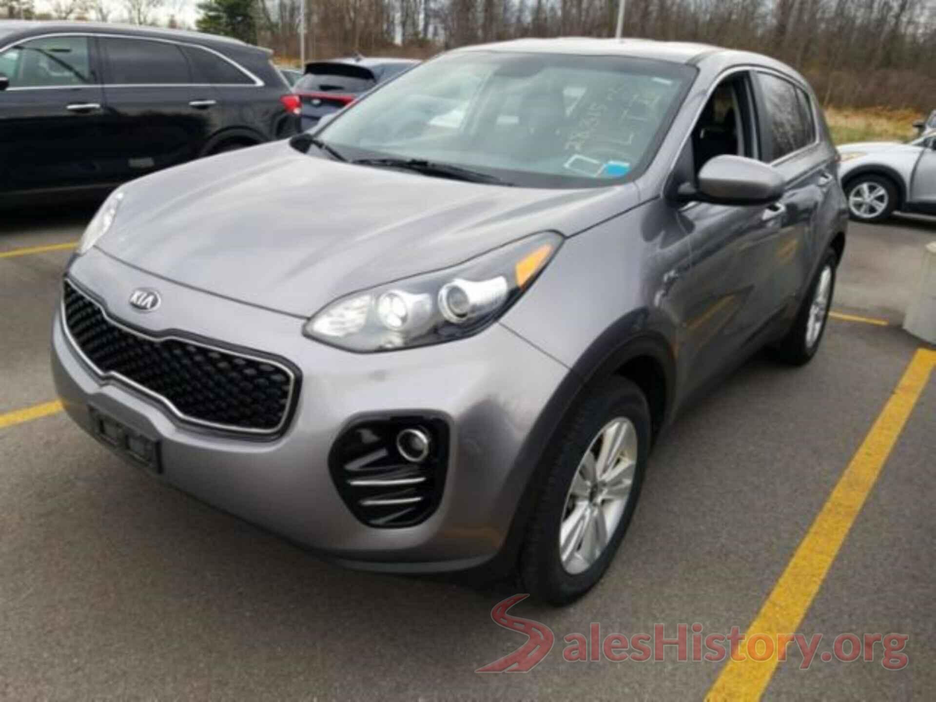 KNDPMCAC9J7394653 2018 KIA SPORTAGE