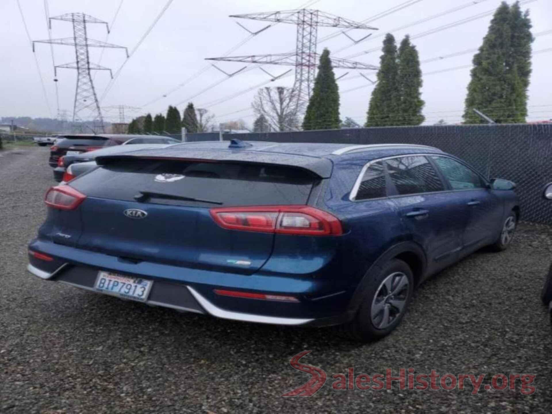 KNDCB3LC7J5134569 2018 KIA NIRO