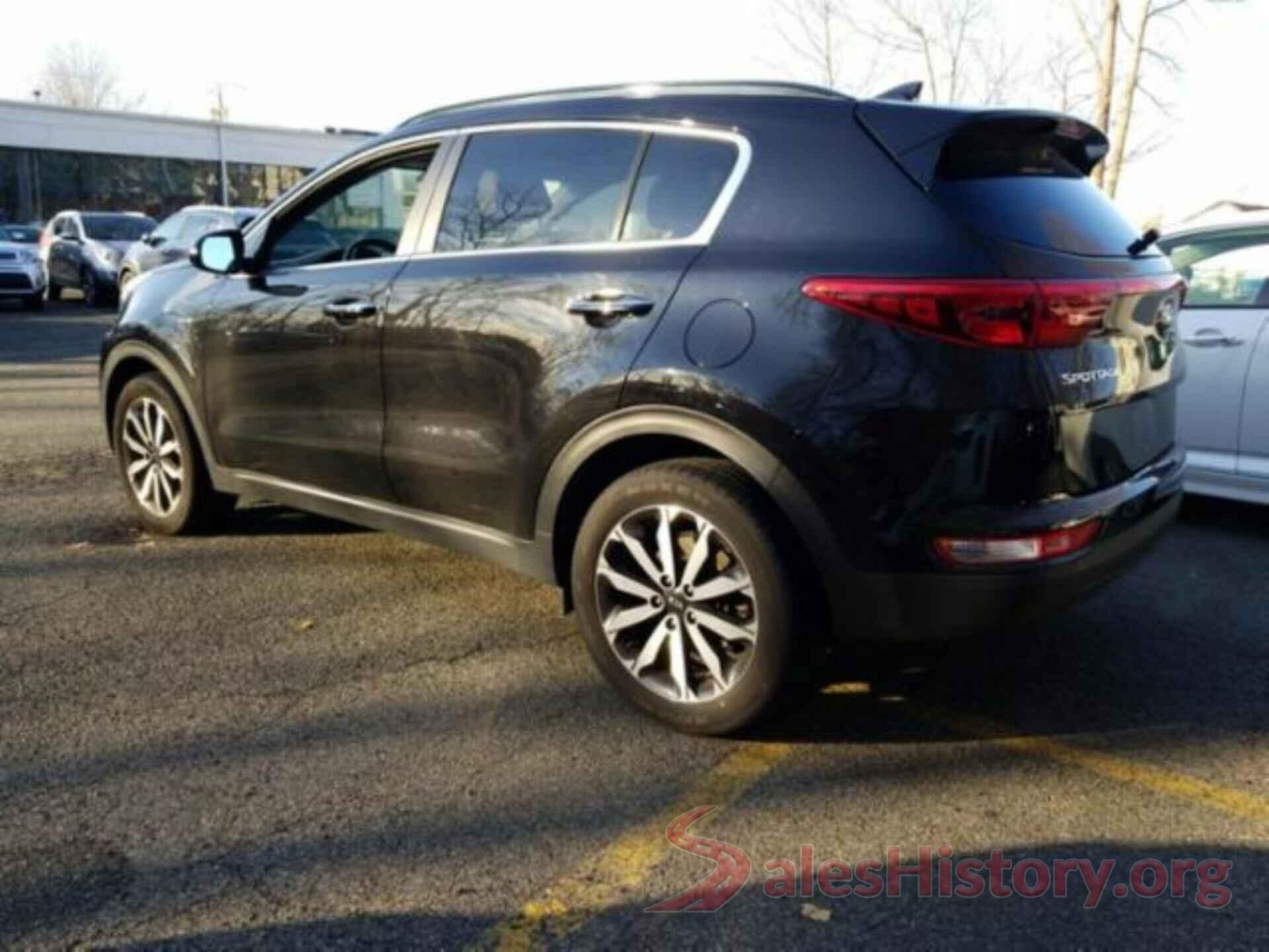 KNDPNCAC8J7428286 2018 KIA SPORTAGE