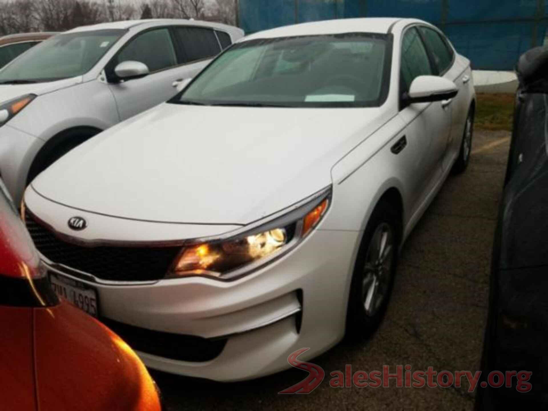 KNAGT4L31G5093348 2016 KIA OPTIMA