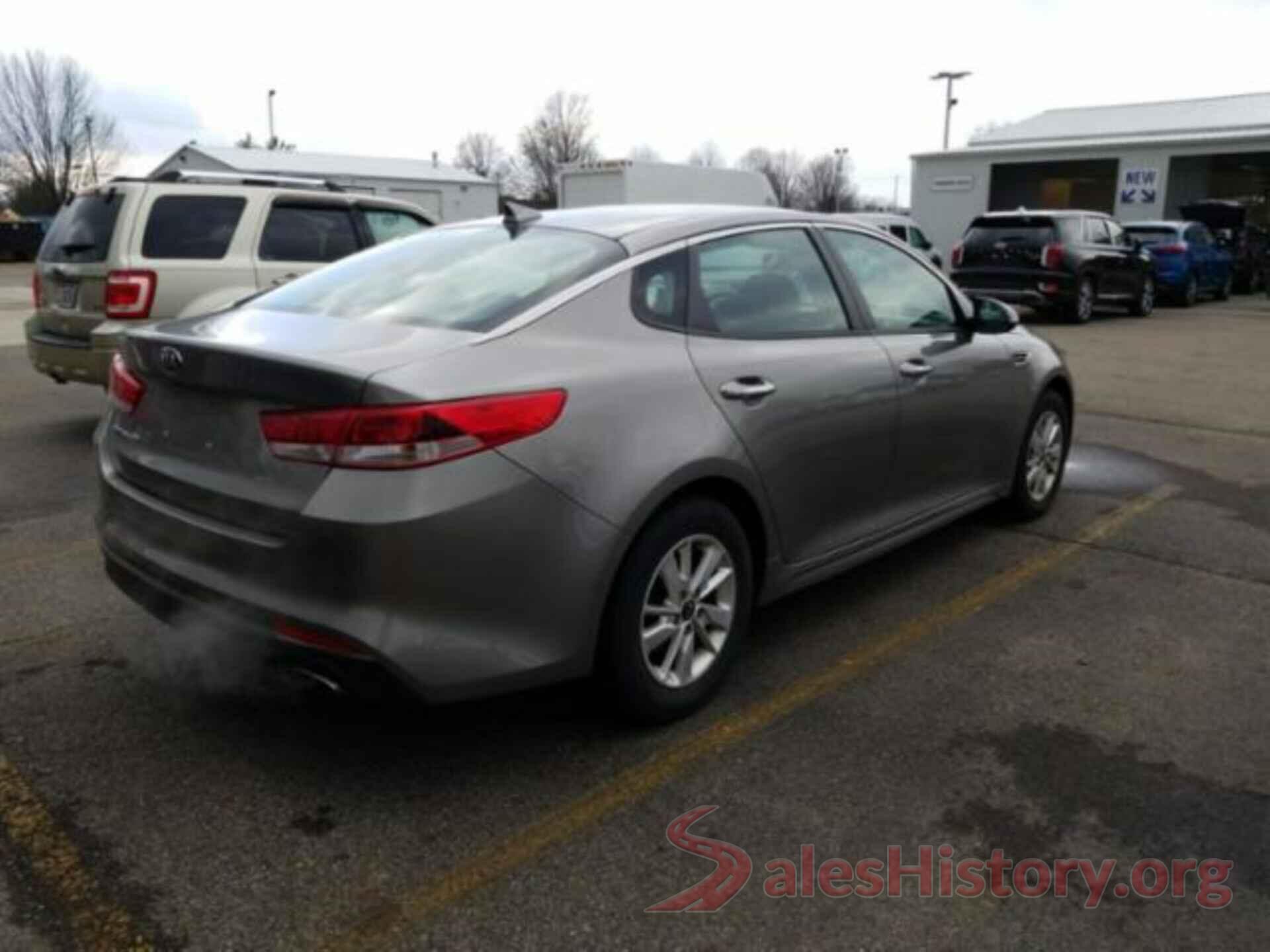 5XXGT4L32JG183176 2018 KIA OPTIMA