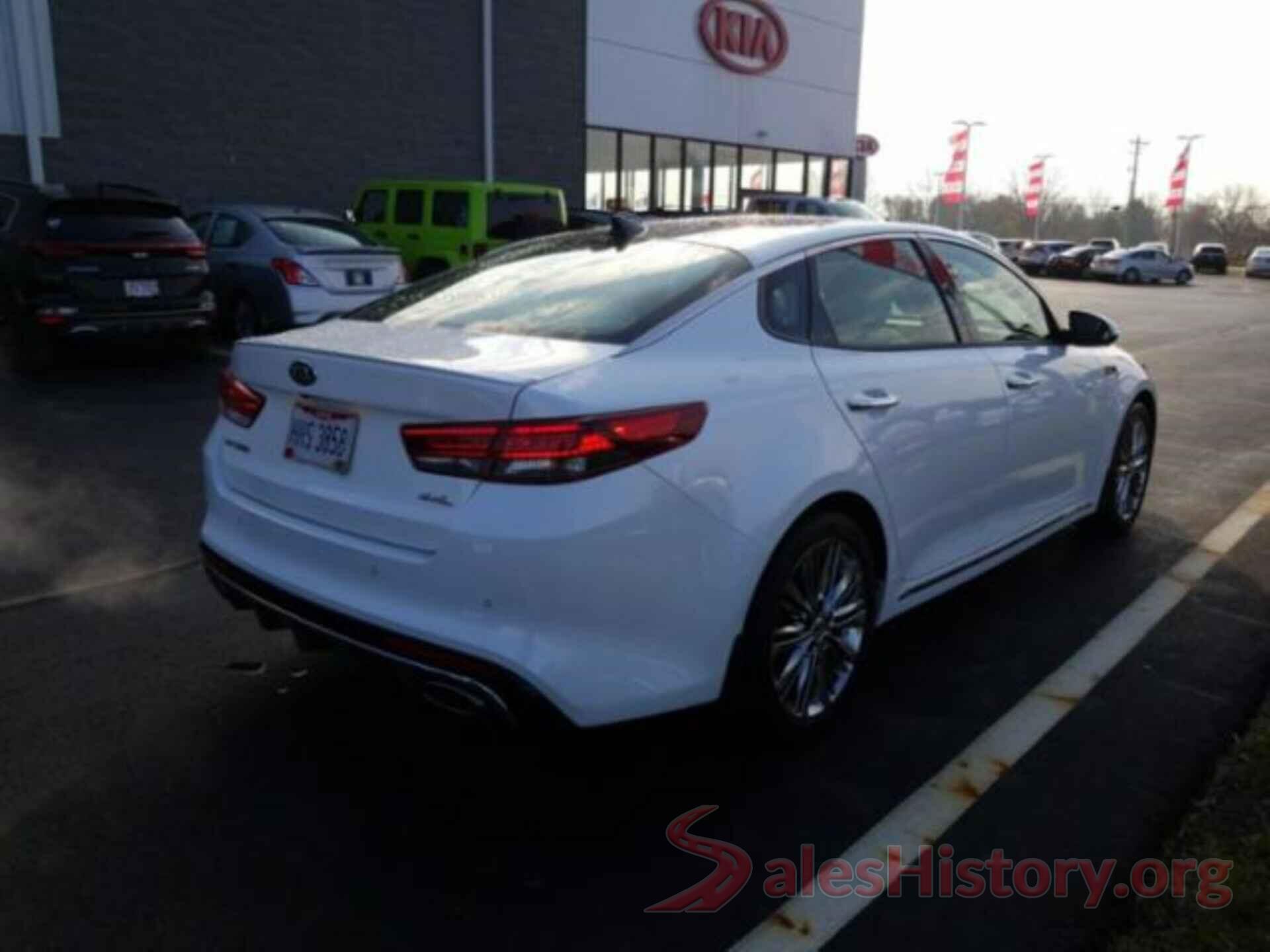 5XXGV4L20JG231694 2018 KIA OPTIMA