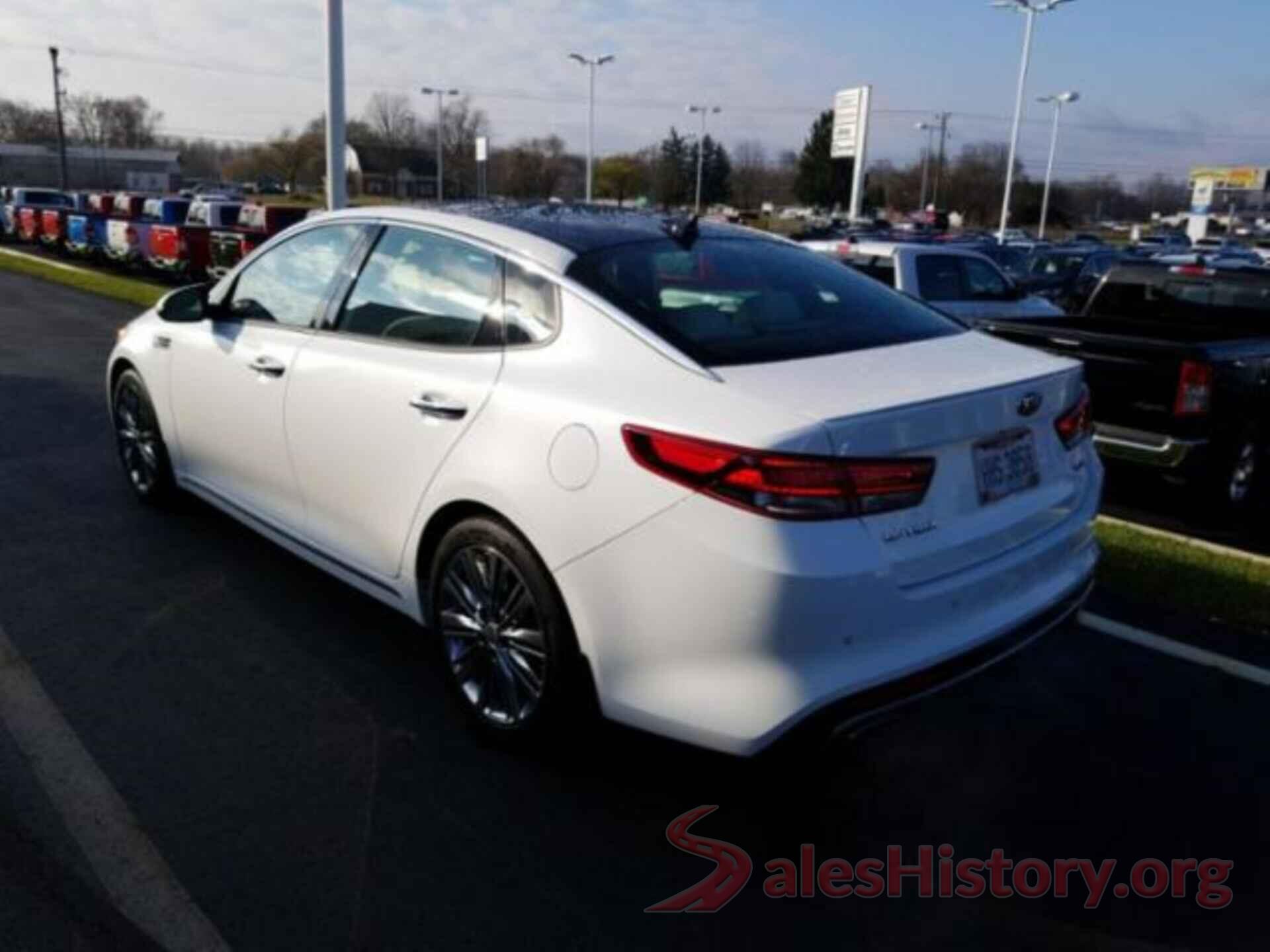 5XXGV4L20JG231694 2018 KIA OPTIMA