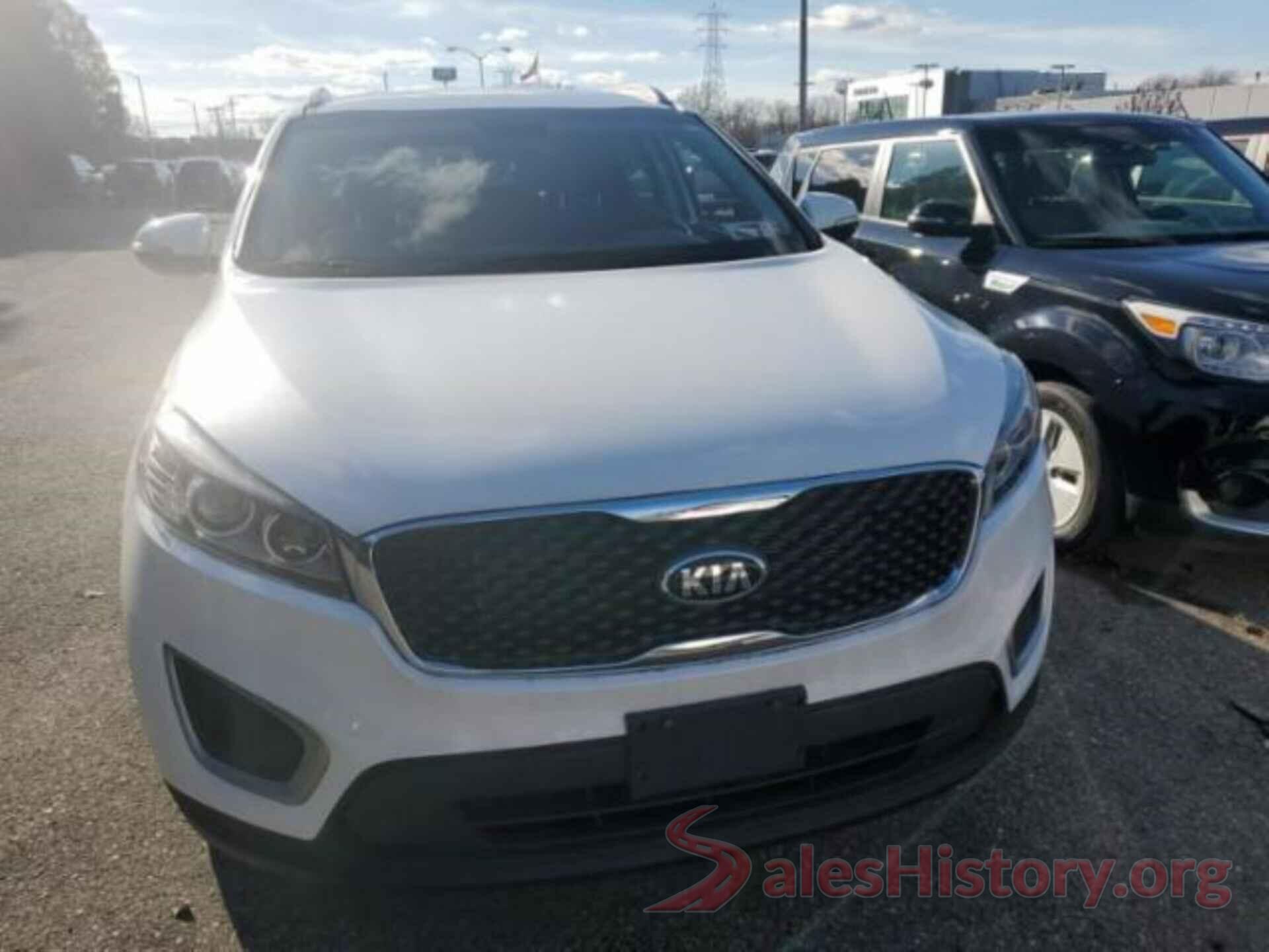 5XYPGDA31JG374008 2018 KIA SORENTO