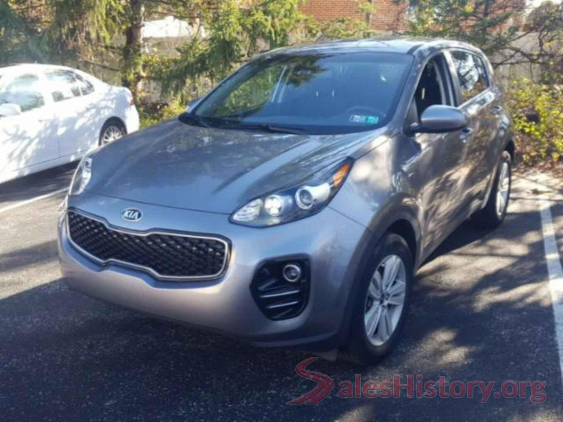 KNDPMCAC6J7394870 2018 KIA SPORTAGE