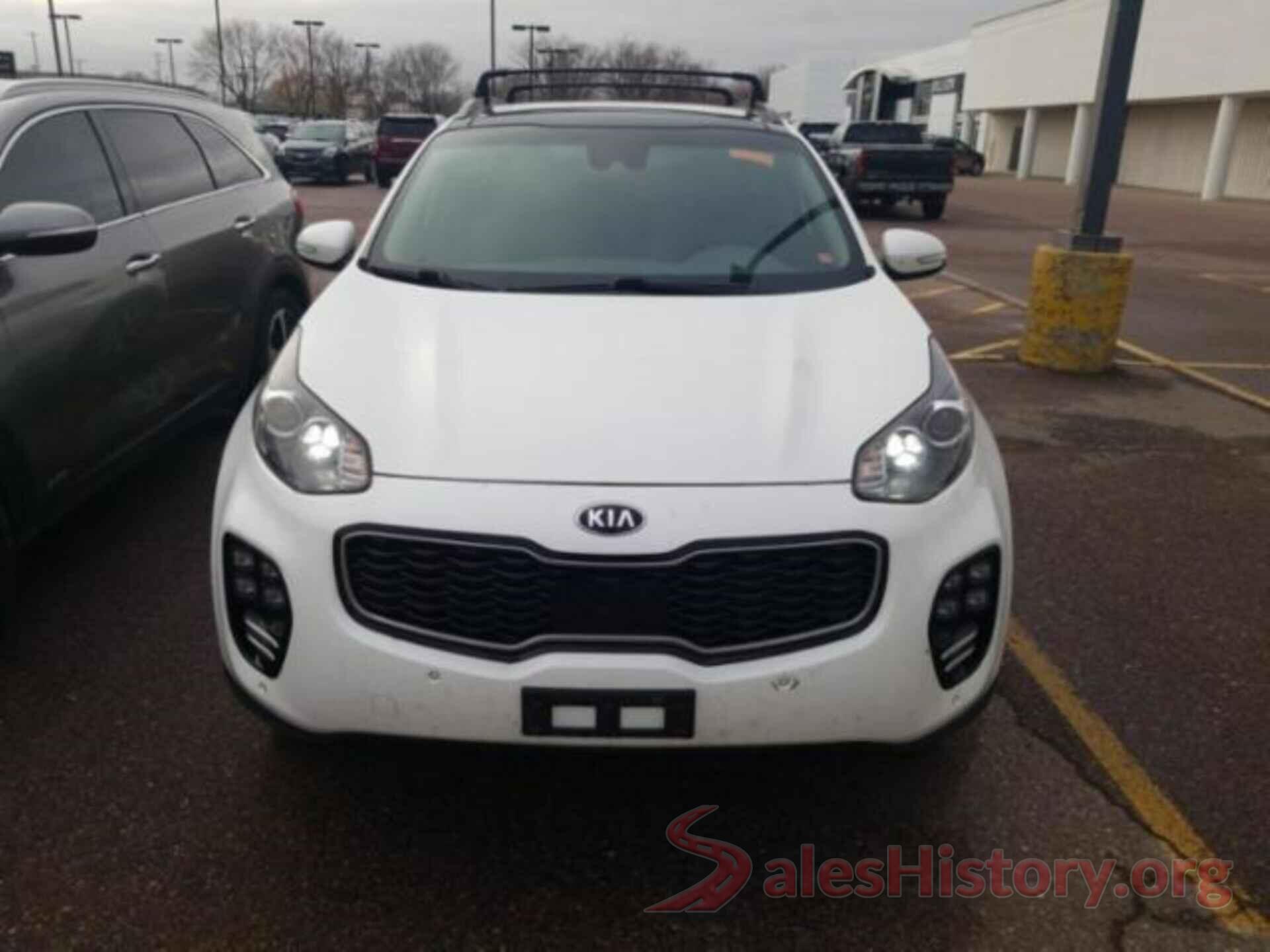 KNDPRCA62J7380637 2018 KIA SPORTAGE