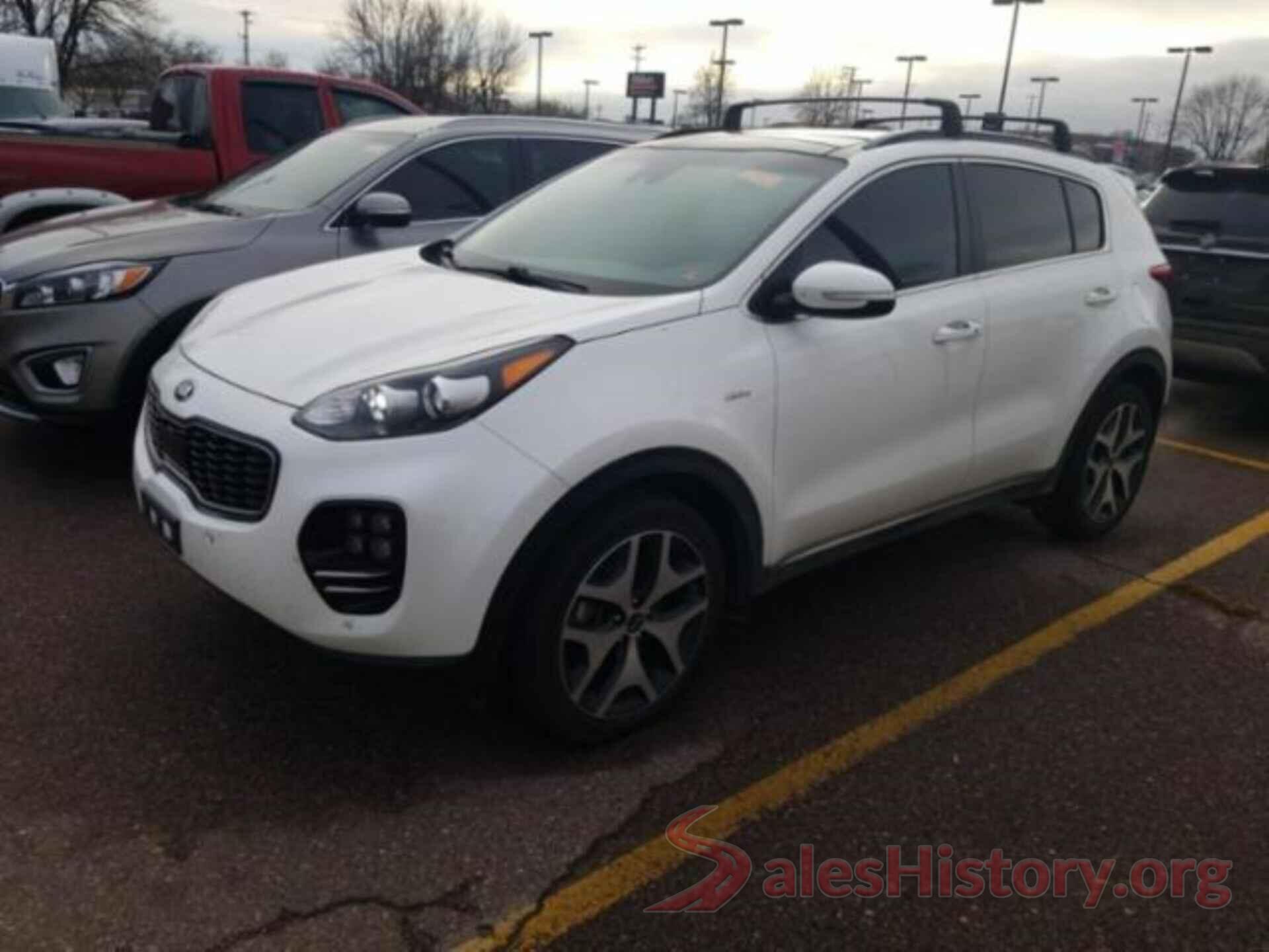 KNDPRCA62J7380637 2018 KIA SPORTAGE