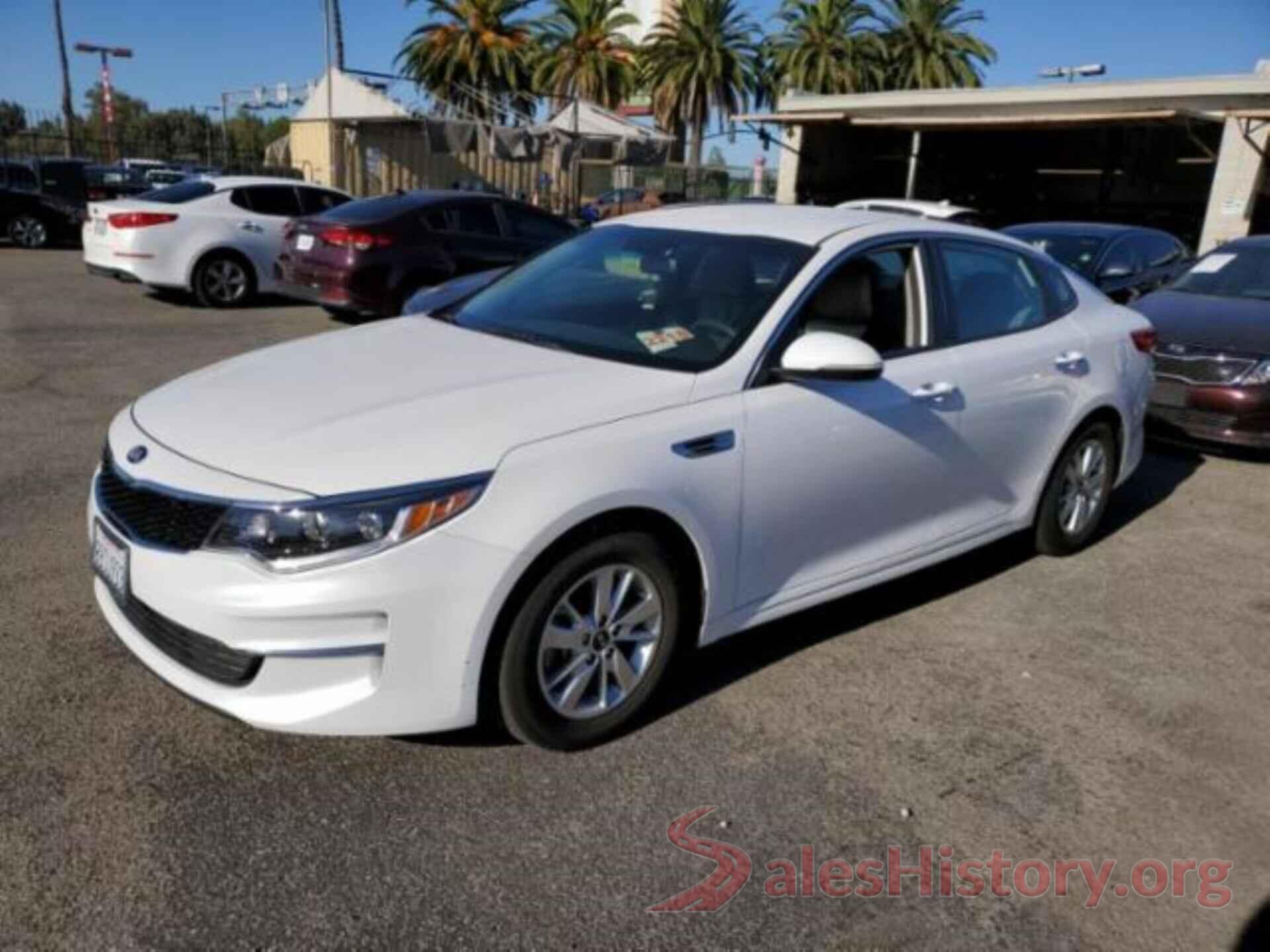 5XXGT4L30JG179756 2018 KIA OPTIMA