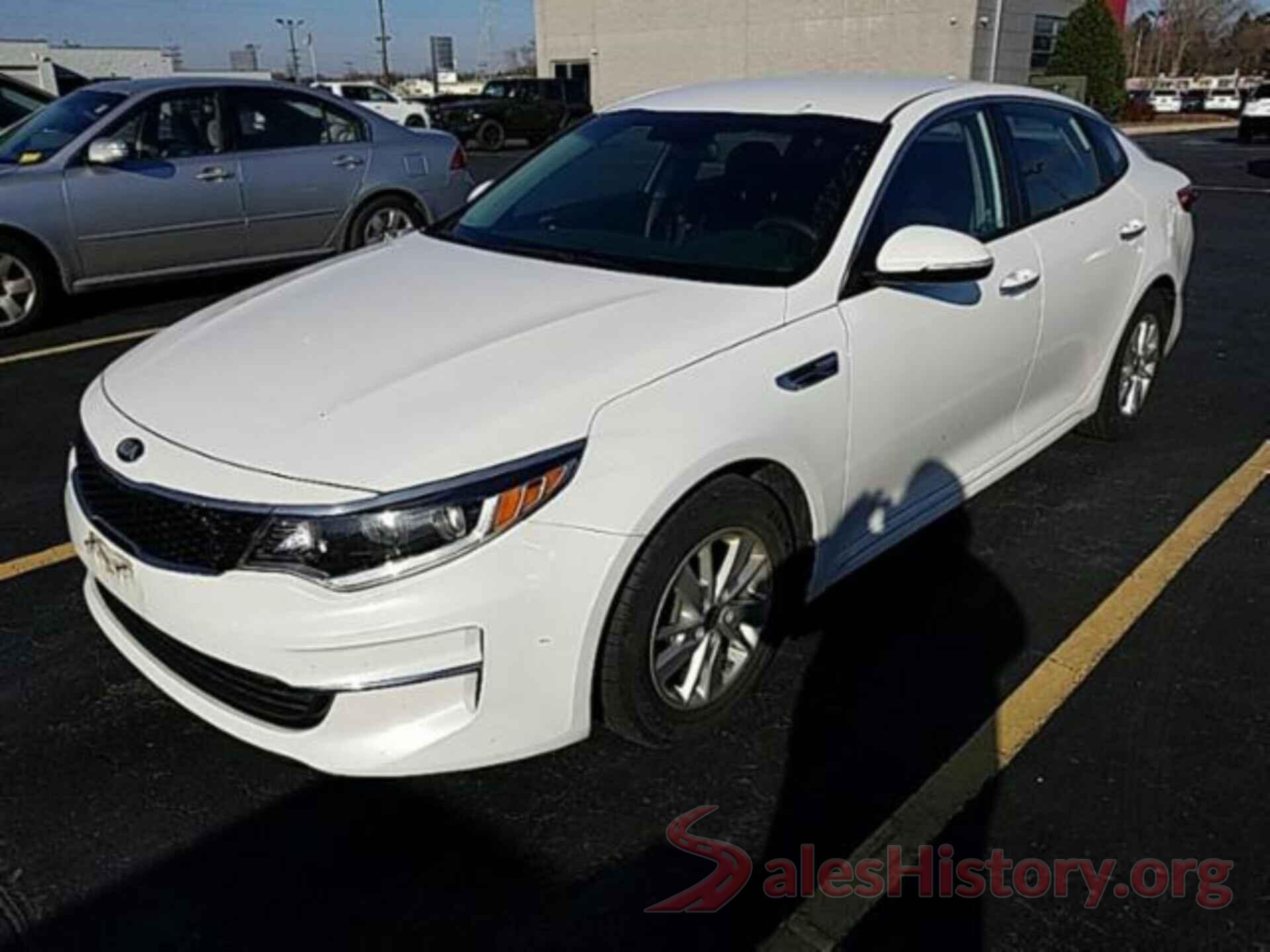 5XXGT4L30JG218538 2018 KIA OPTIMA