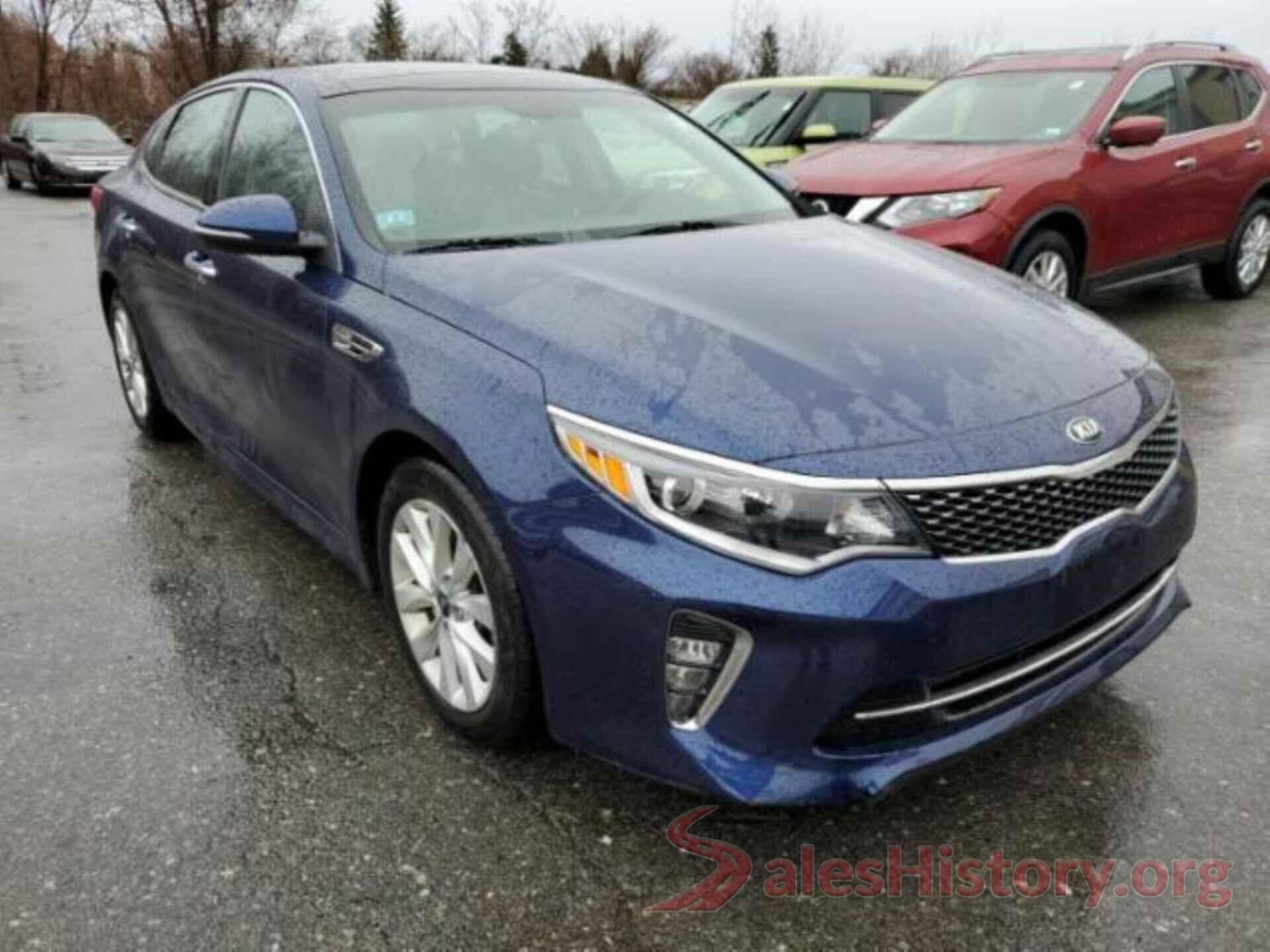 5XXGT4L35JG203047 2018 KIA OPTIMA