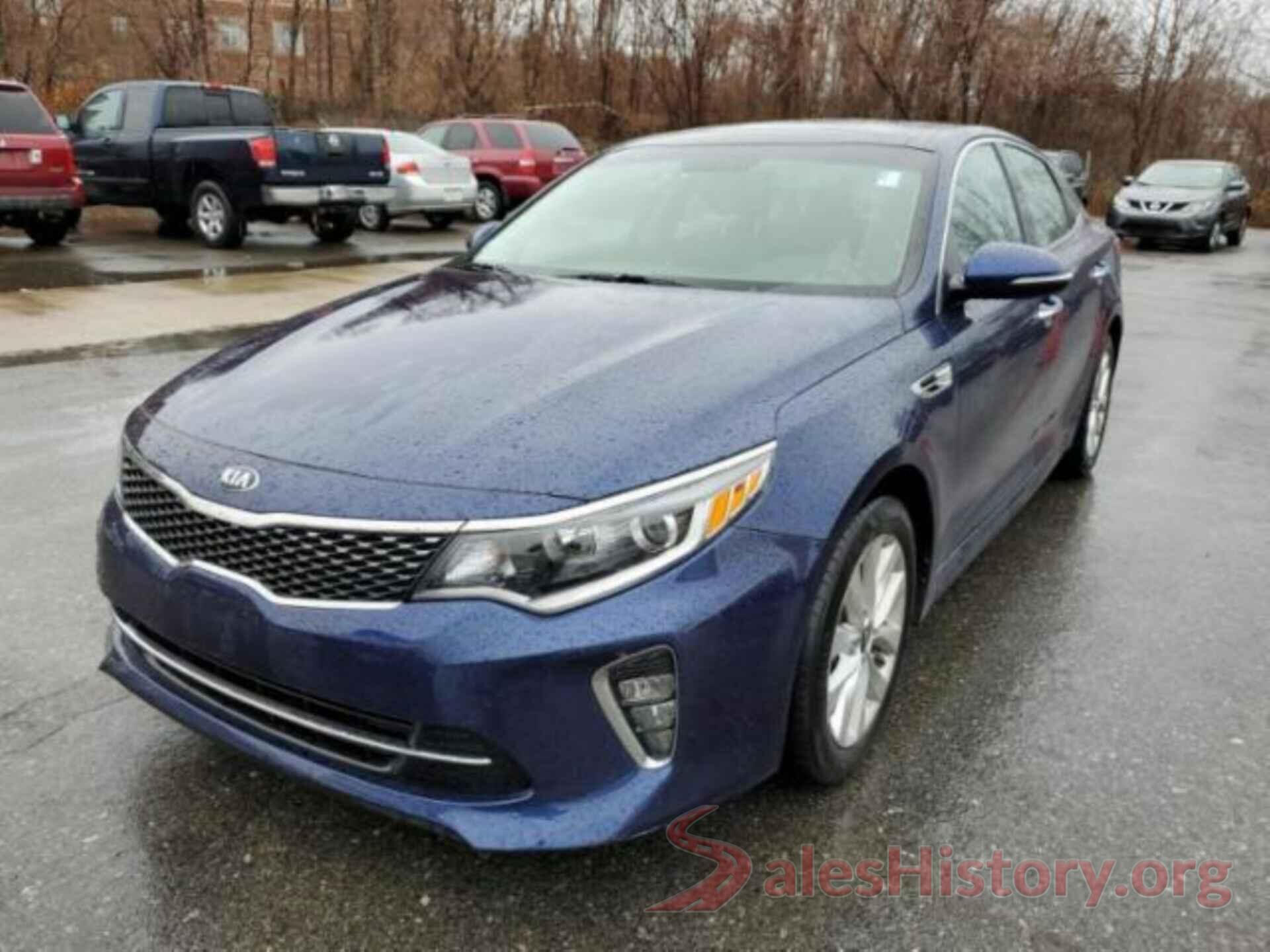 5XXGT4L35JG203047 2018 KIA OPTIMA