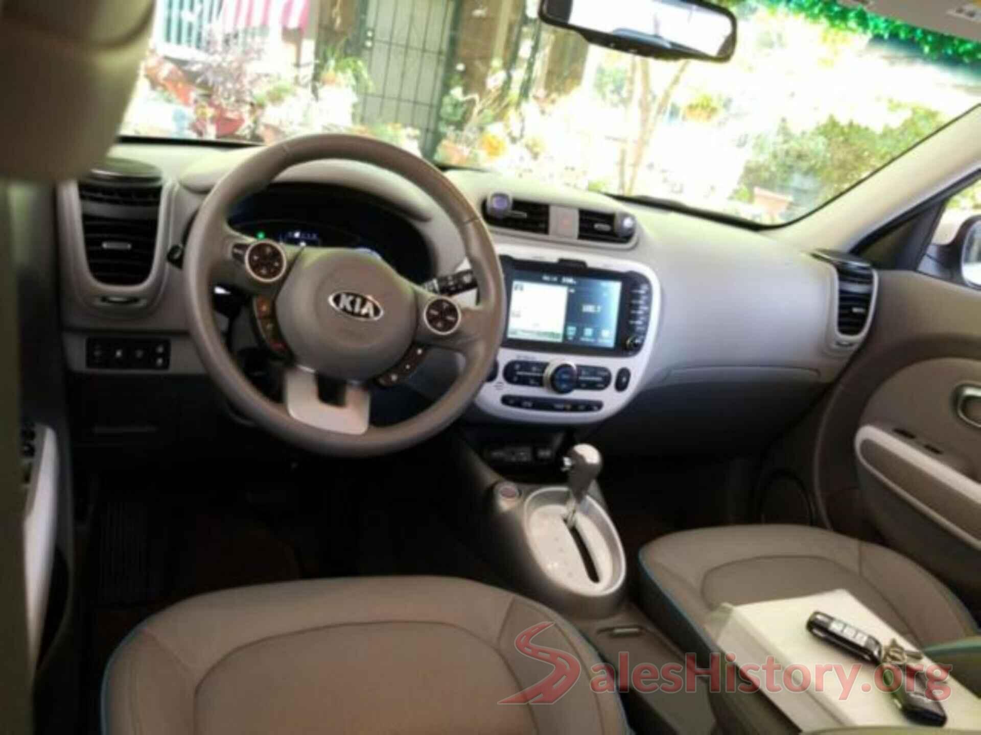 KNDJX3AE5H7021294 2017 KIA SOUL EV