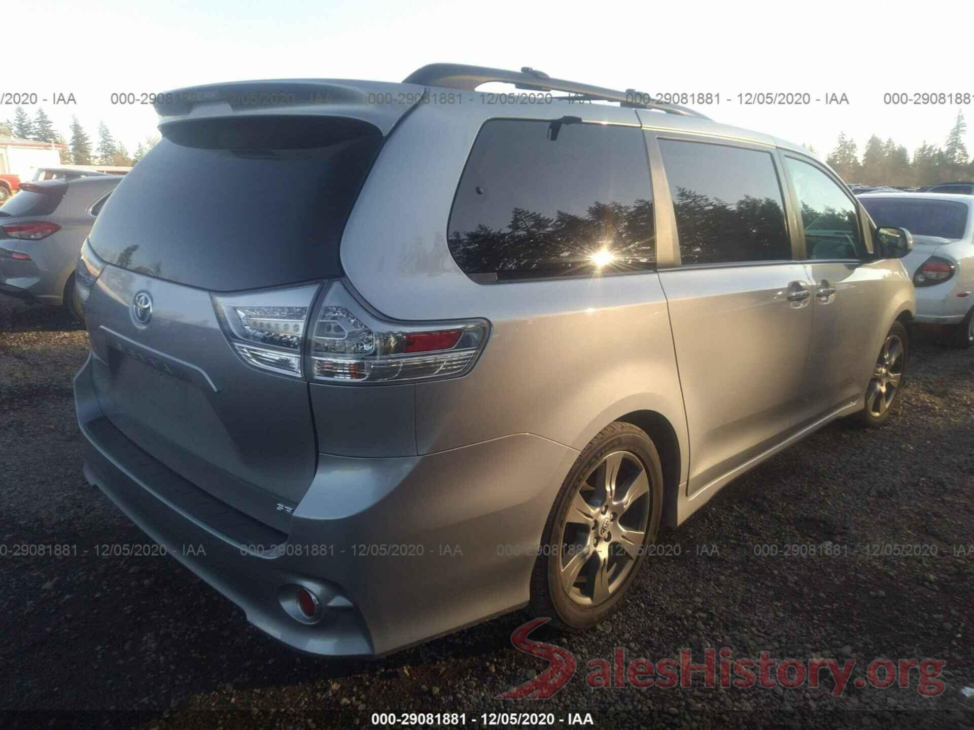 5TDXZ3DCXHS845926 2017 TOYOTA SIENNA