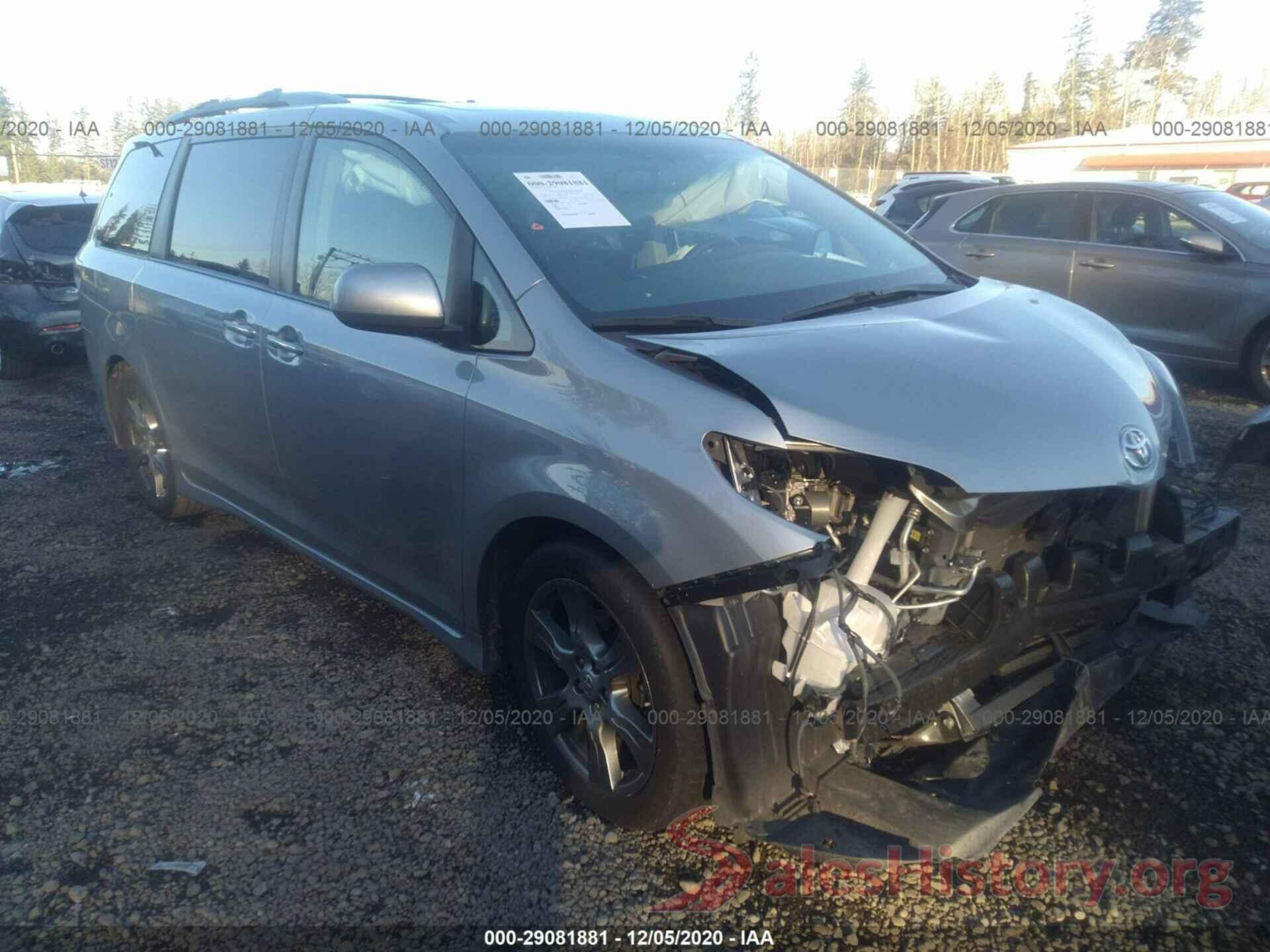 5TDXZ3DCXHS845926 2017 TOYOTA SIENNA