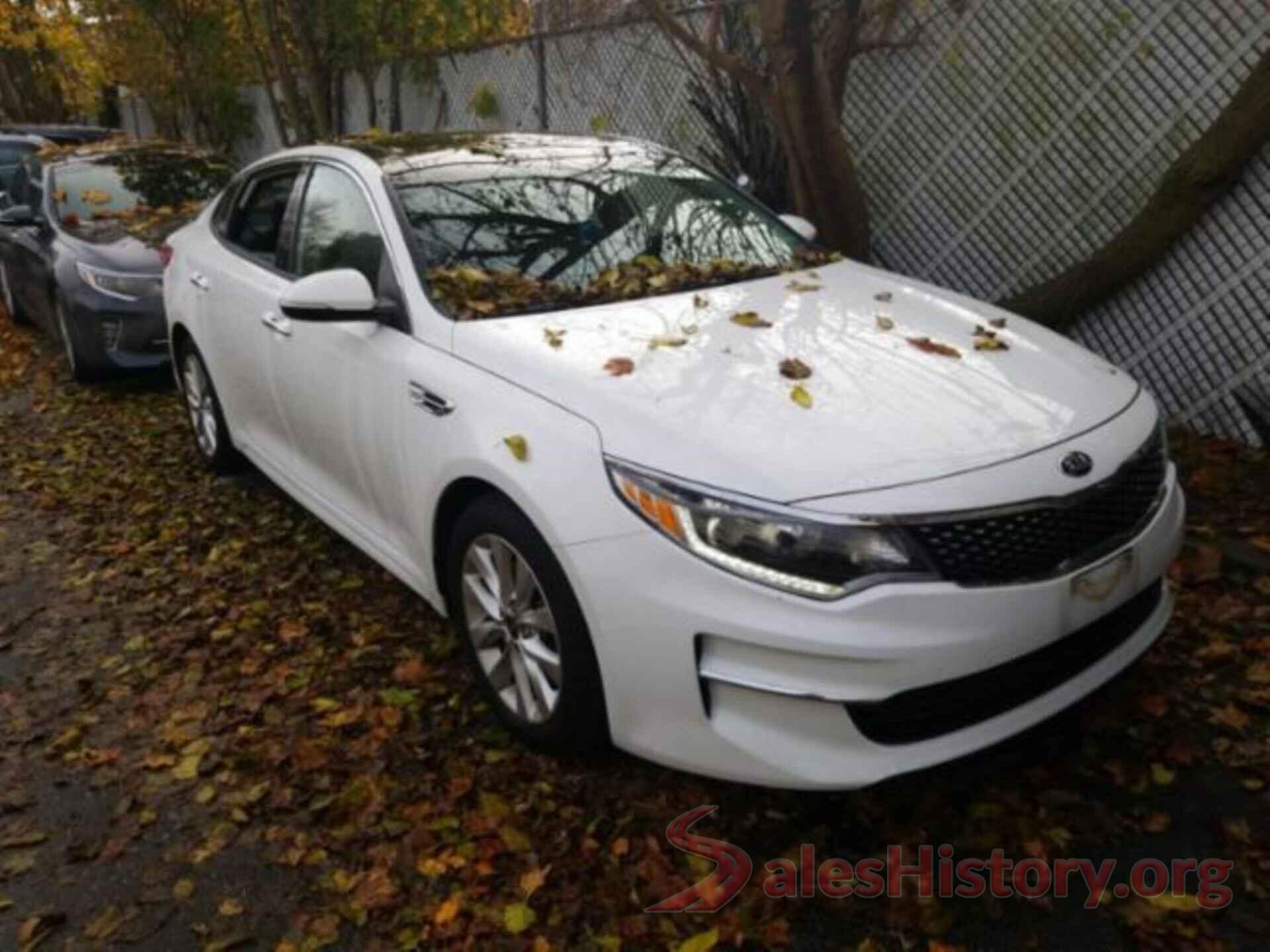 5XXGU4L38JG231664 2018 KIA OPTIMA