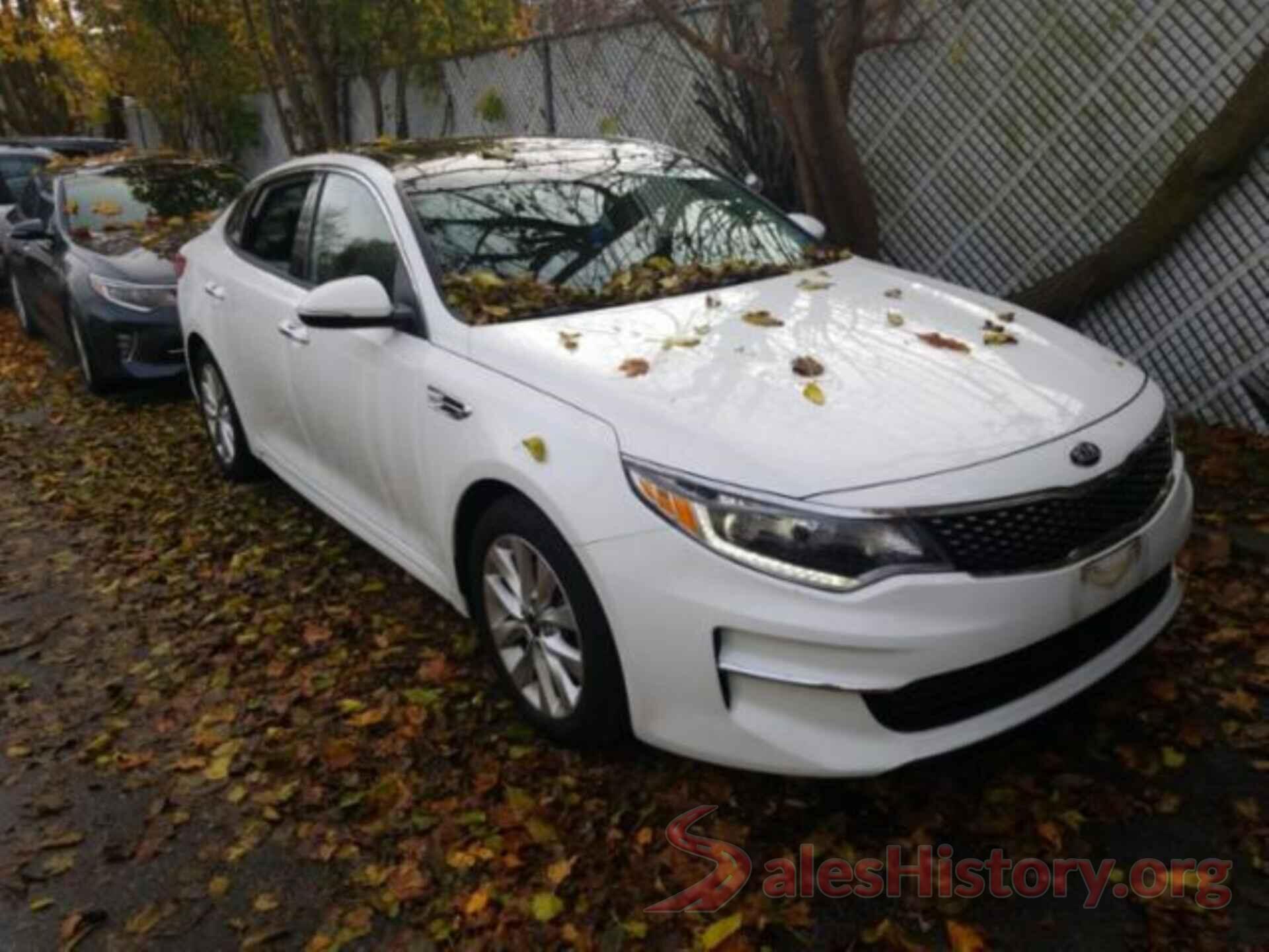 5XXGU4L38JG231664 2018 KIA OPTIMA