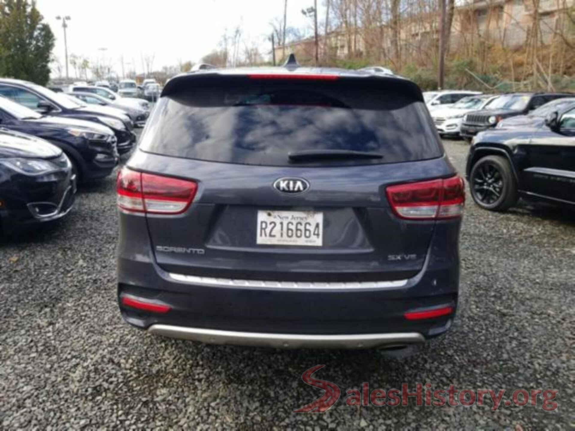 5XYPKDA51JG425619 2018 KIA SORENTO