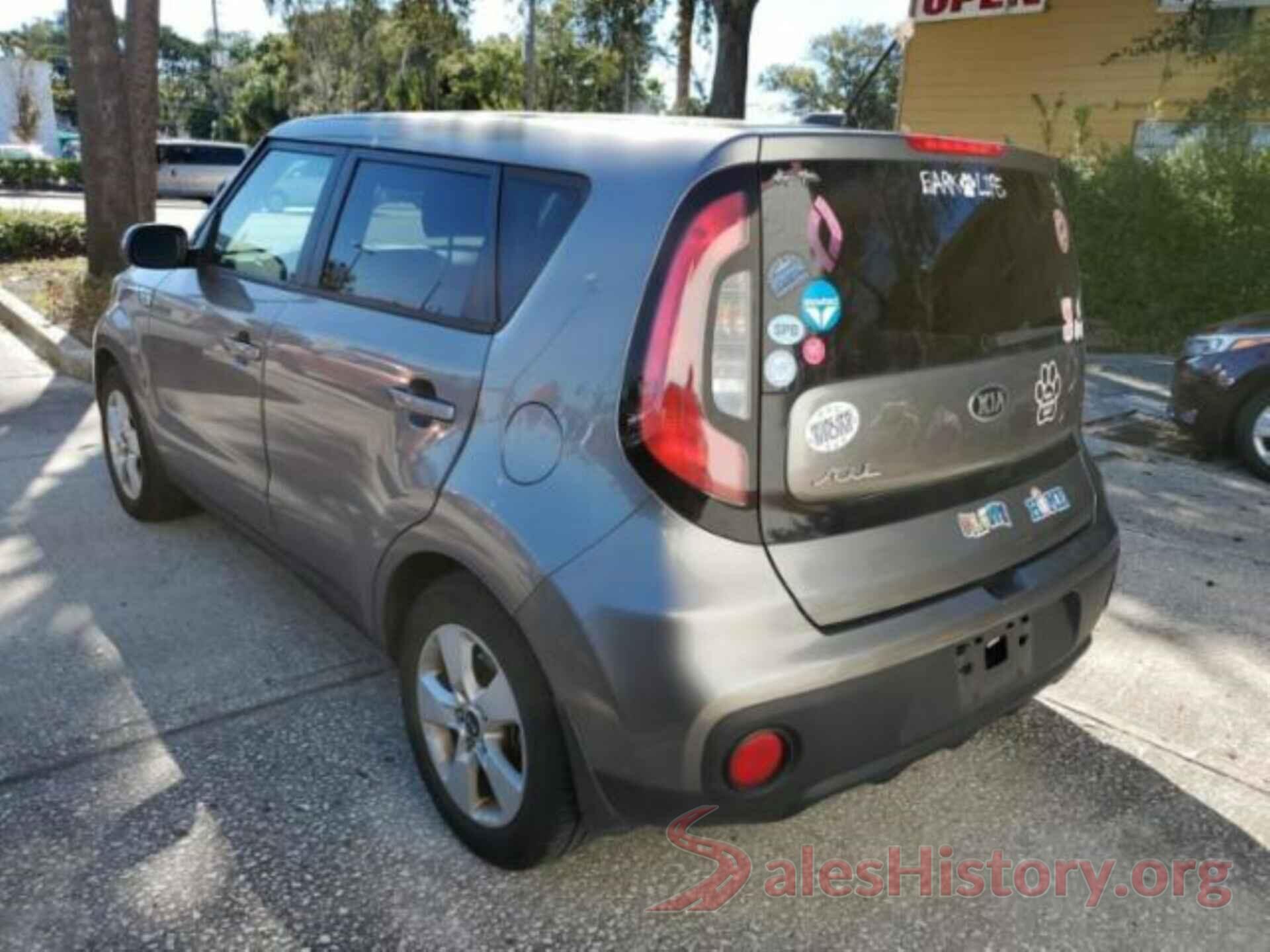 KNDJN2A29J7538738 2018 KIA SOUL